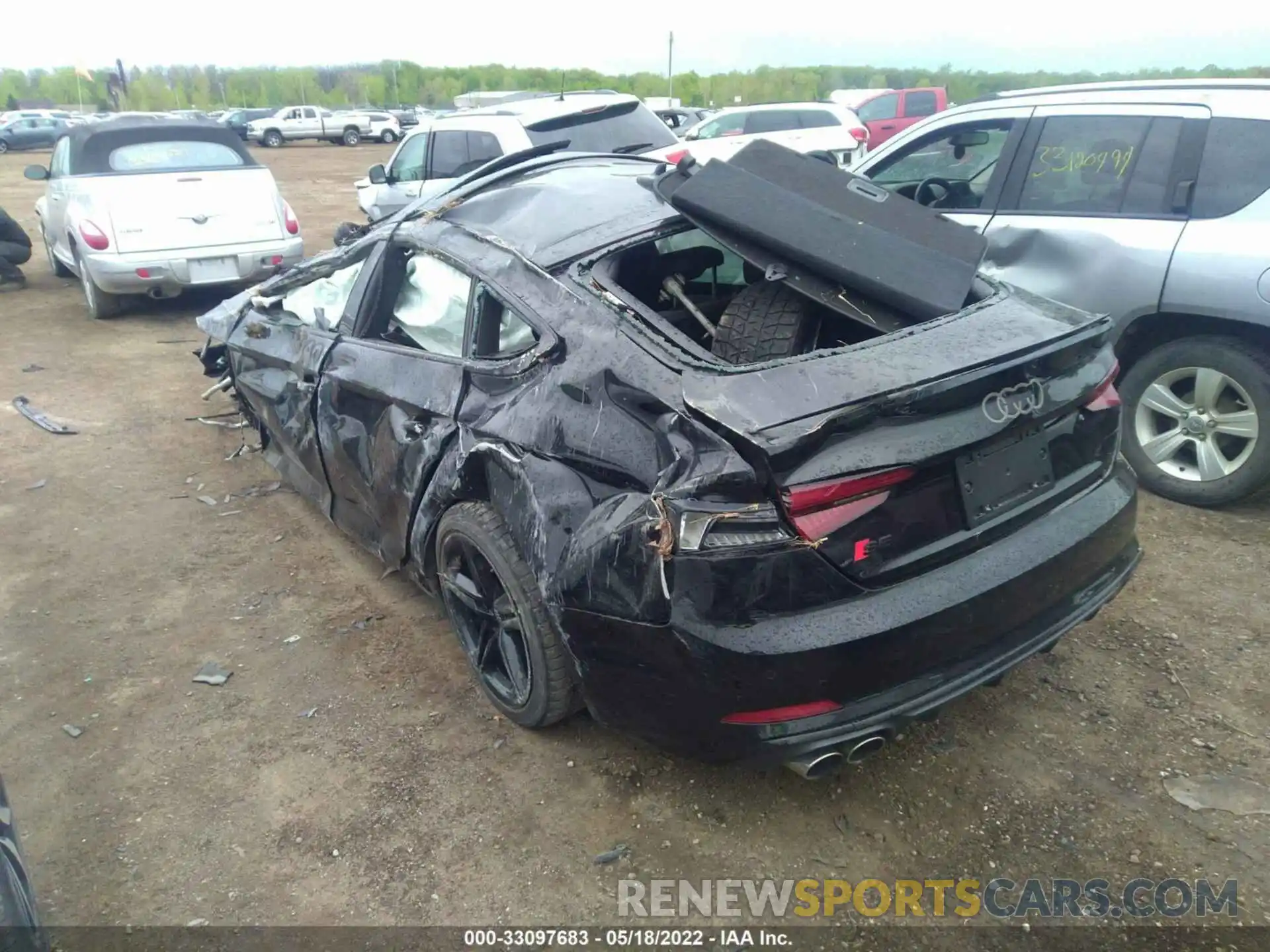 3 Фотография поврежденного автомобиля WAUB4CF58KA018337 AUDI S5 SPORTBACK 2019