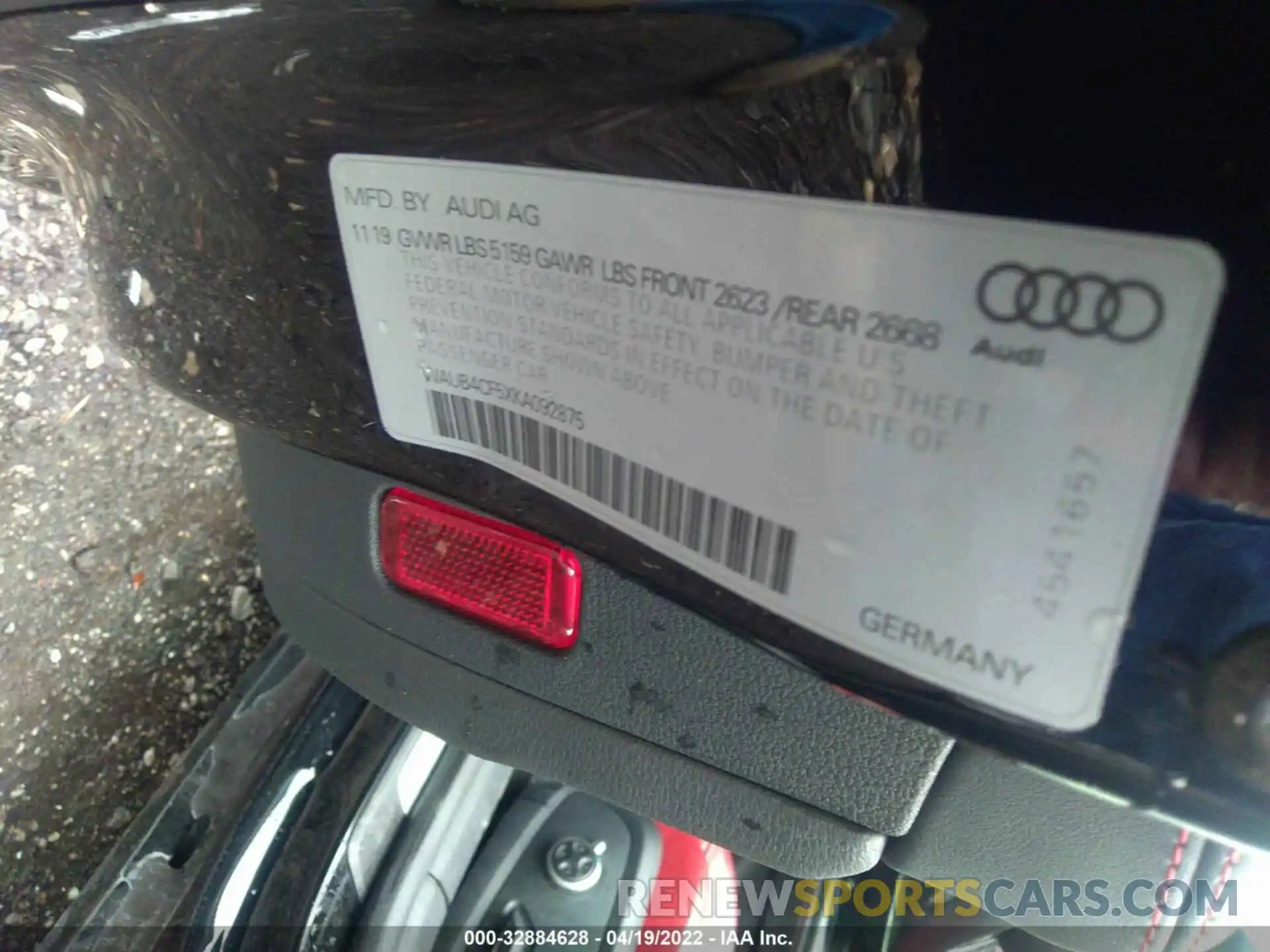 9 Фотография поврежденного автомобиля WAUB4CF5XKA092875 AUDI S5 SPORTBACK 2019