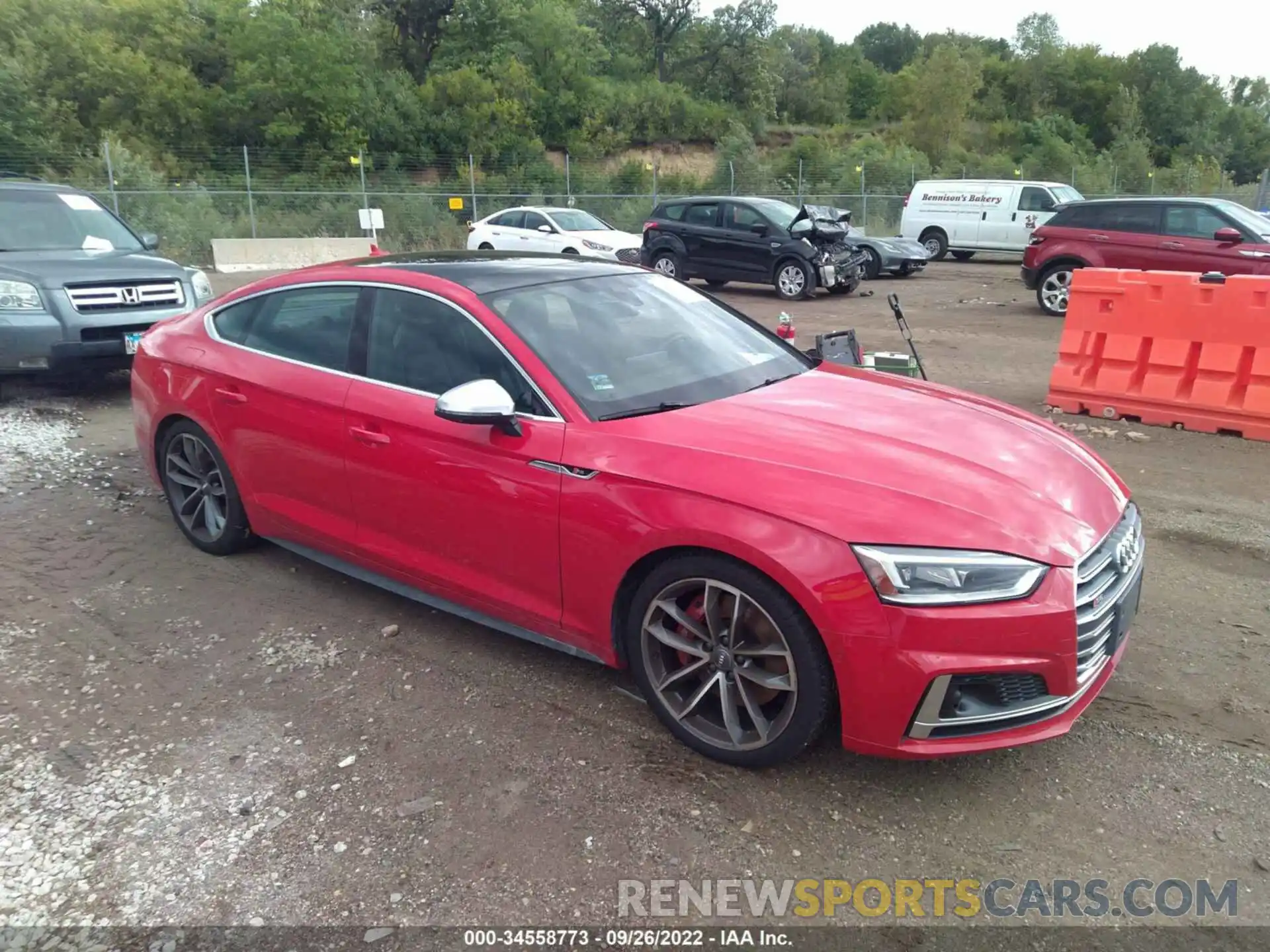 1 Photograph of a damaged car WAUC4CF51KA010987 AUDI S5 SPORTBACK 2019