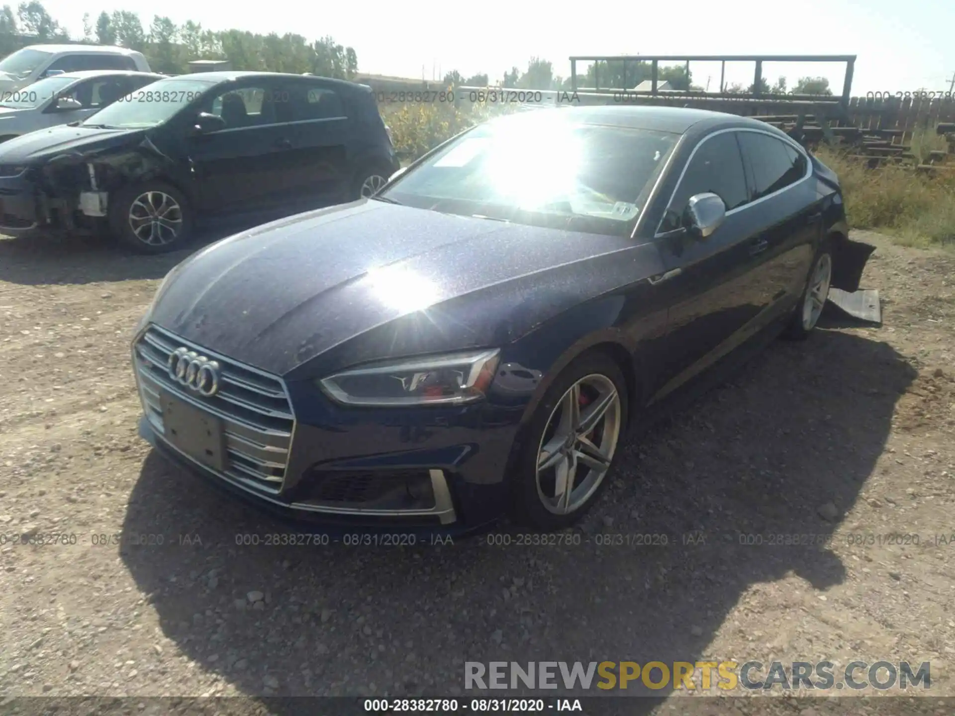 2 Фотография поврежденного автомобиля WAUC4CF54KA042977 AUDI S5 SPORTBACK 2019