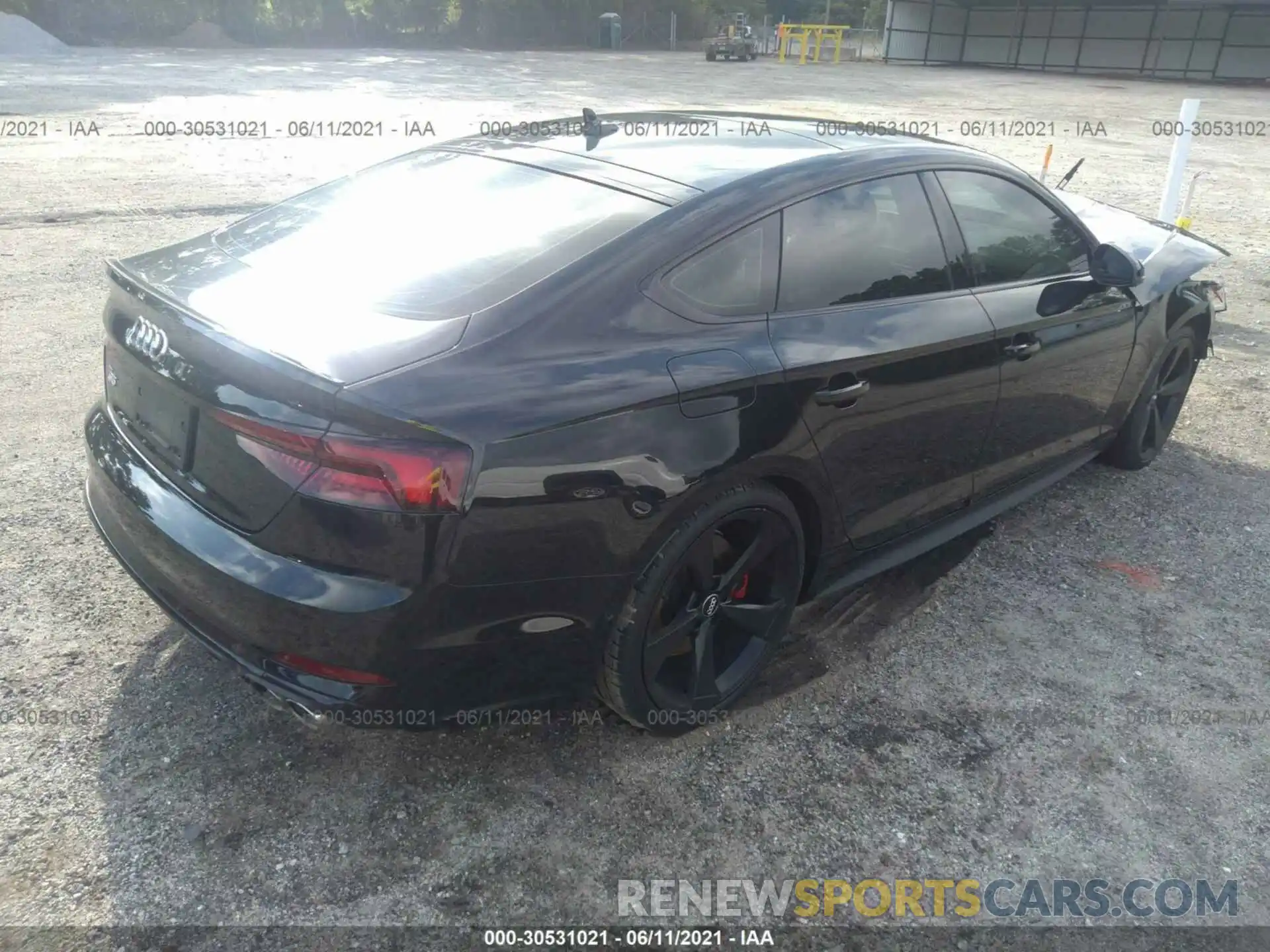 4 Photograph of a damaged car WAUC4CF56KA081151 AUDI S5 SPORTBACK 2019