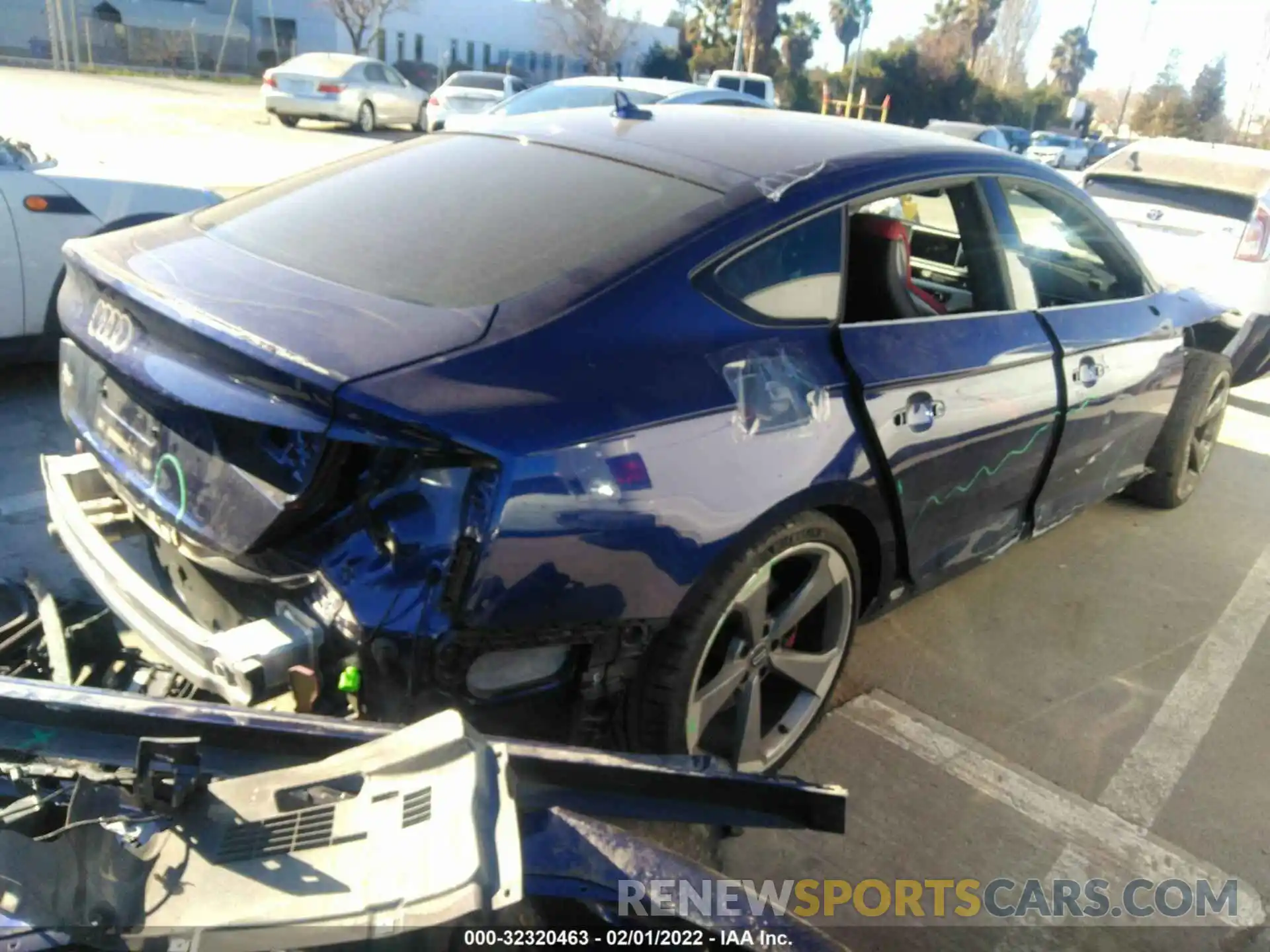 4 Photograph of a damaged car WAUC4DF50KA042903 AUDI S5 SPORTBACK 2019