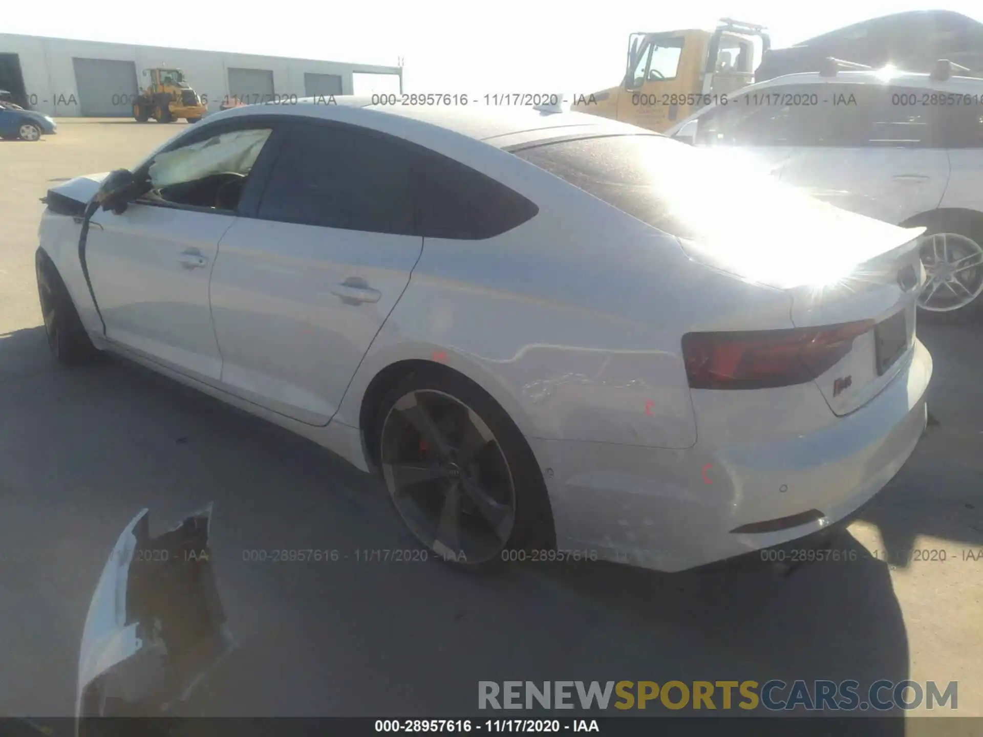 3 Photograph of a damaged car WAUC4DF5XKA009195 AUDI S5 SPORTBACK 2019