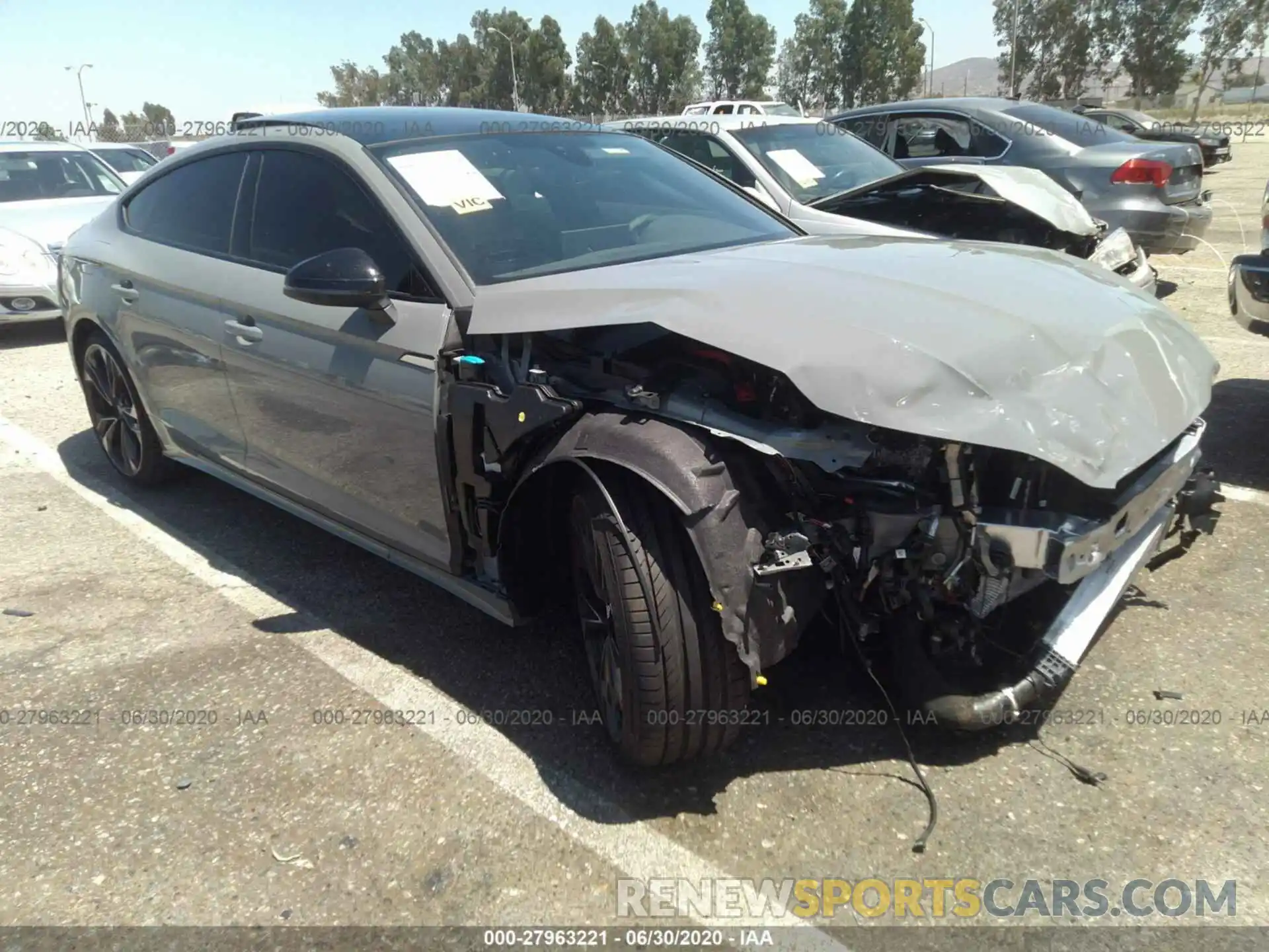 1 Photograph of a damaged car WAUC4CF50LA014563 AUDI S5 SPORTBACK 2020