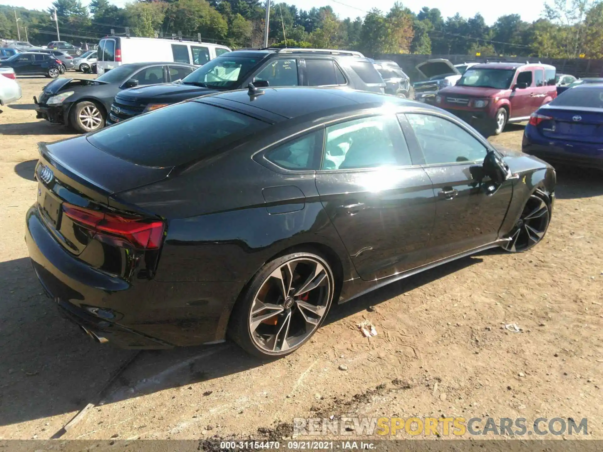 4 Photograph of a damaged car WAUC4CF55LA022237 AUDI S5 SPORTBACK 2020