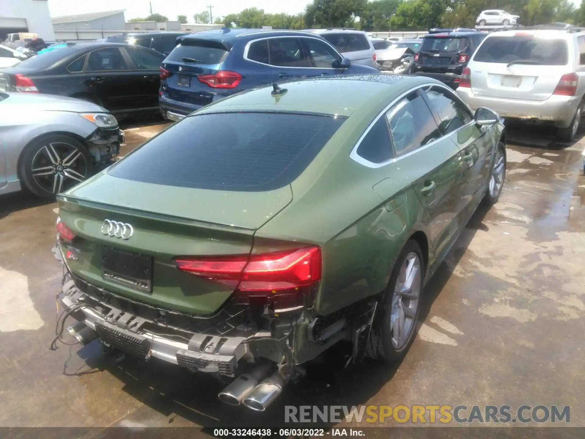 4 Photograph of a damaged car WAUA4CF59MA004350 AUDI S5 SPORTBACK 2021