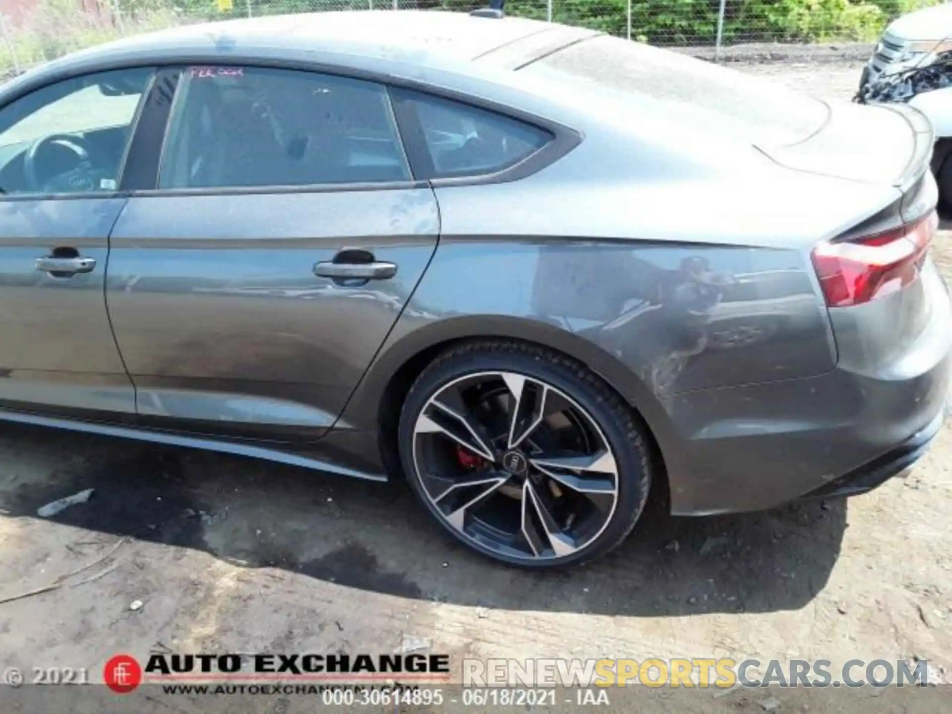 7 Photograph of a damaged car WAUC4CF53MA026384 AUDI S5 SPORTBACK 2021