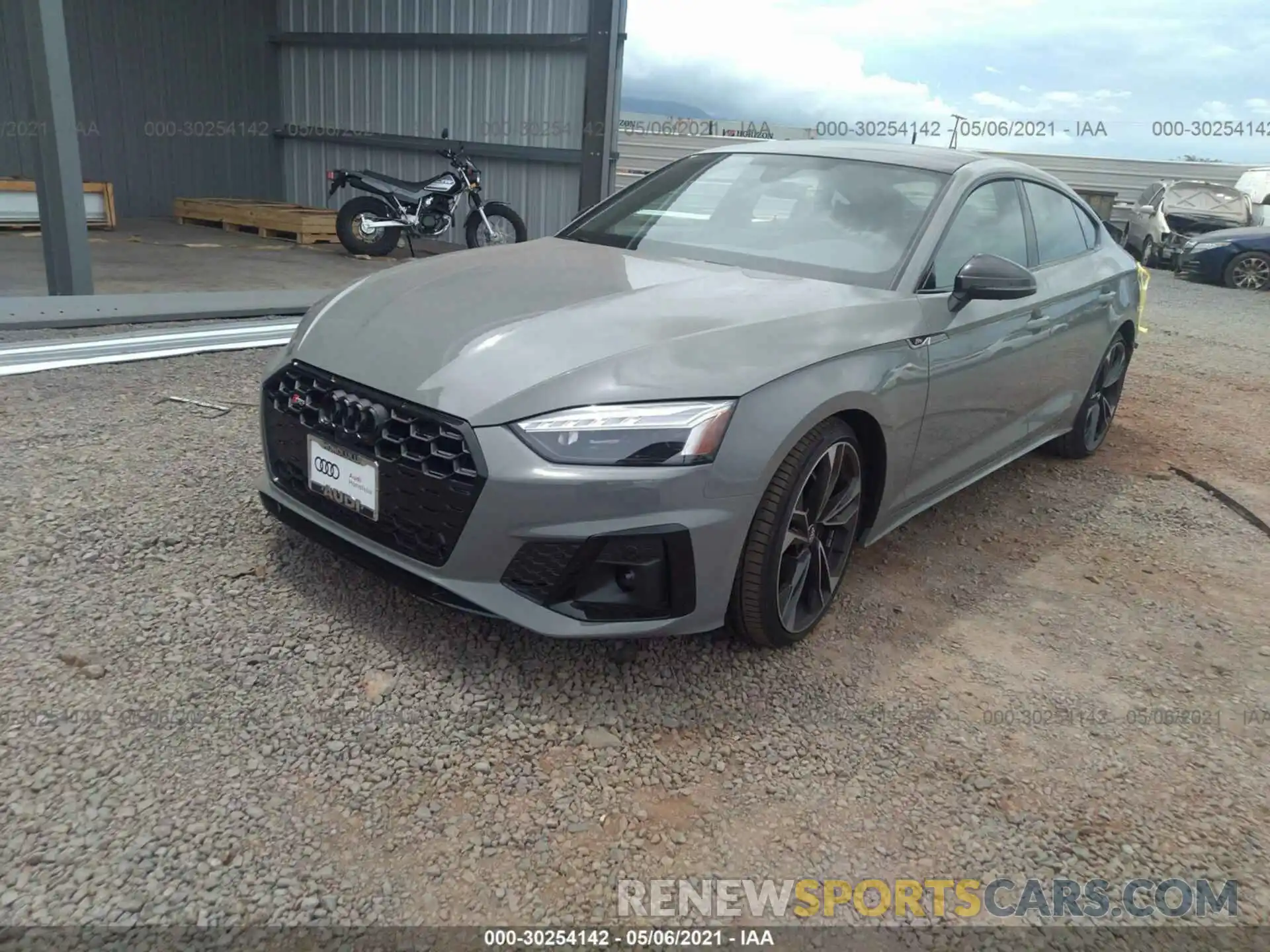 2 Фотография поврежденного автомобиля WAUC4CF54MA020979 AUDI S5 SPORTBACK 2021