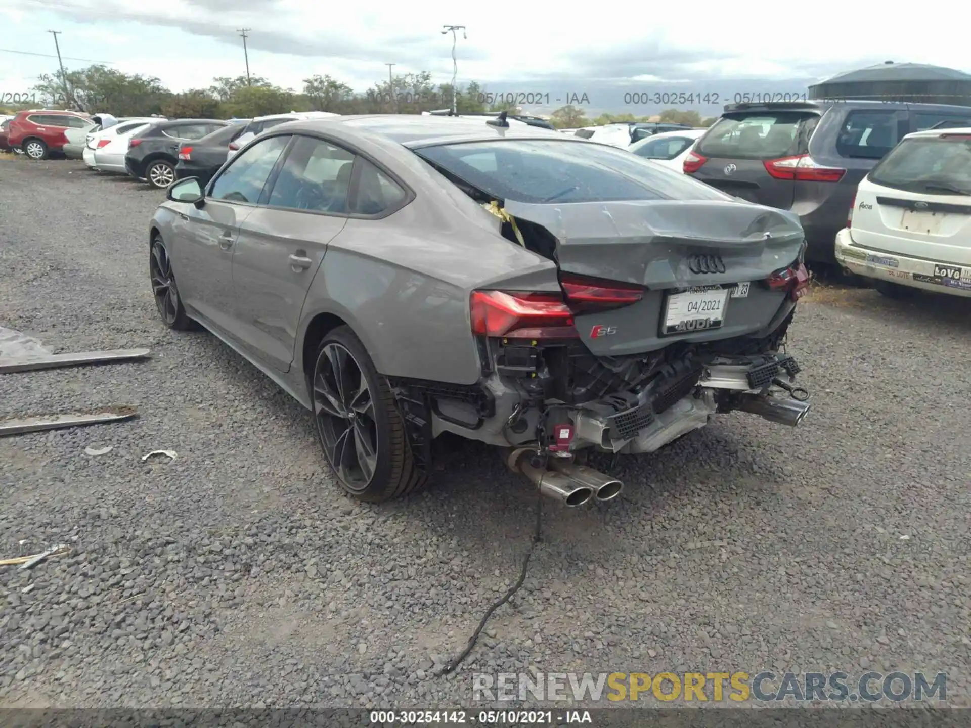 3 Photograph of a damaged car WAUC4CF54MA020979 AUDI S5 SPORTBACK 2021