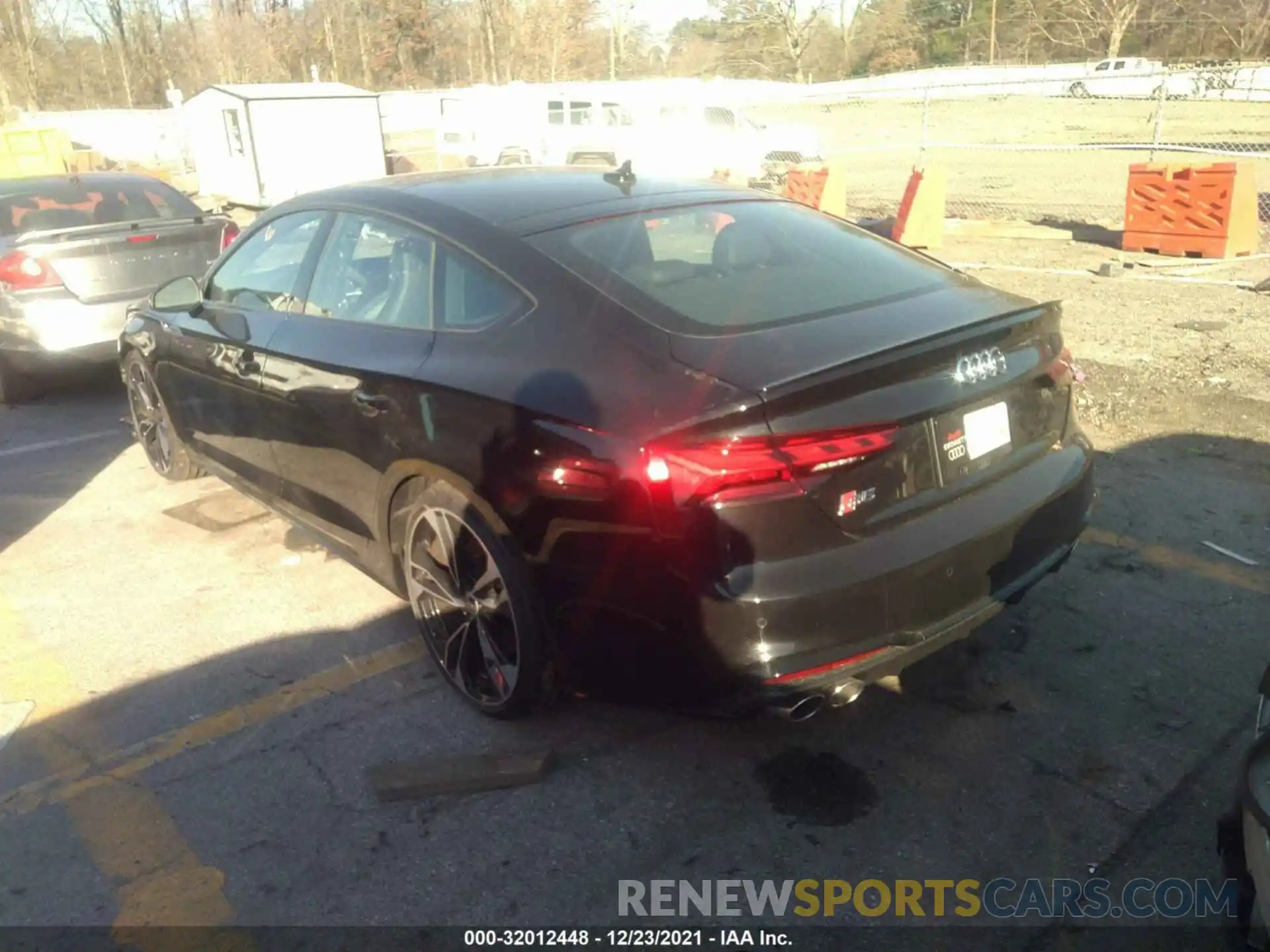 3 Photograph of a damaged car WAUC4CF5XMA042811 AUDI S5 SPORTBACK 2021