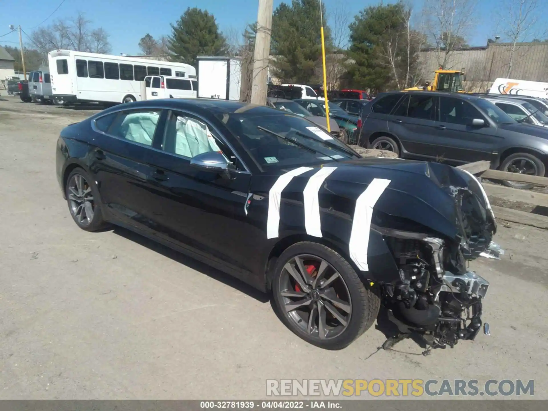 1 Photograph of a damaged car WAUC4CF50NA011892 AUDI S5 SPORTBACK 2022