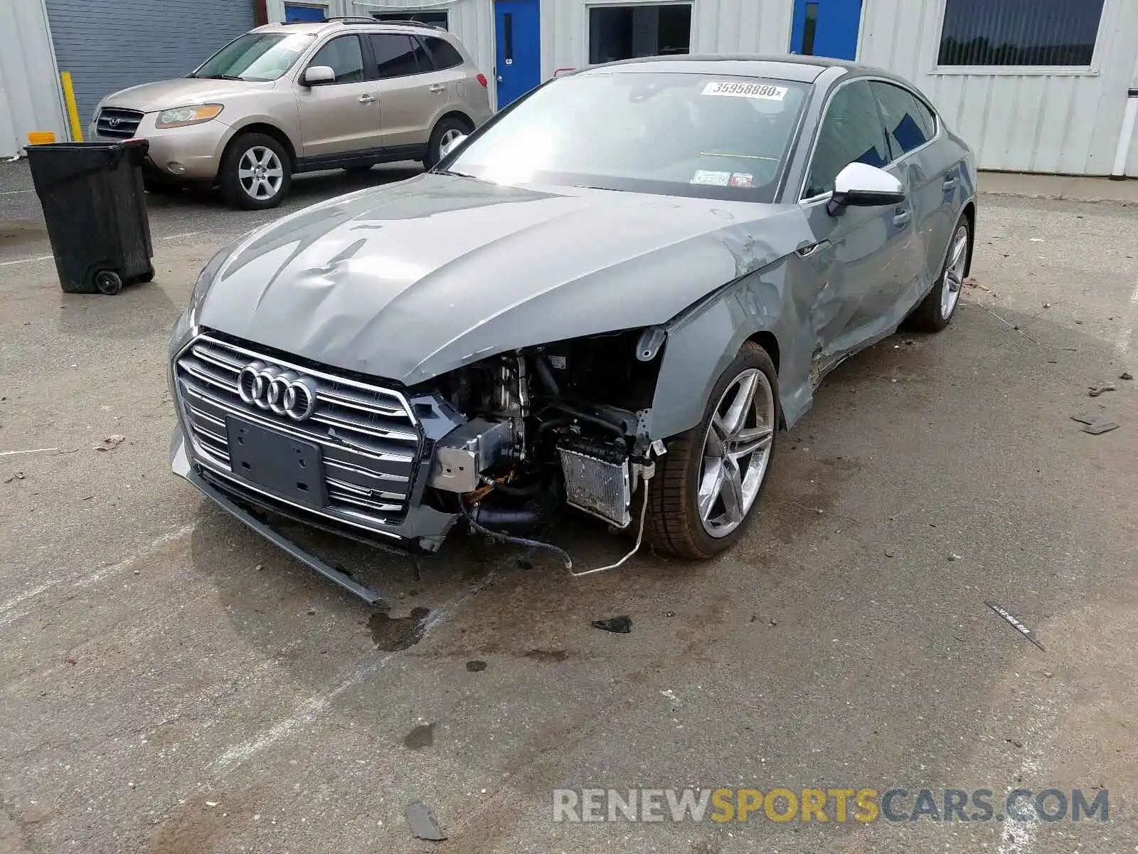 2 Фотография поврежденного автомобиля WAUA4CF57KA044181 AUDI S5/RS5 2019