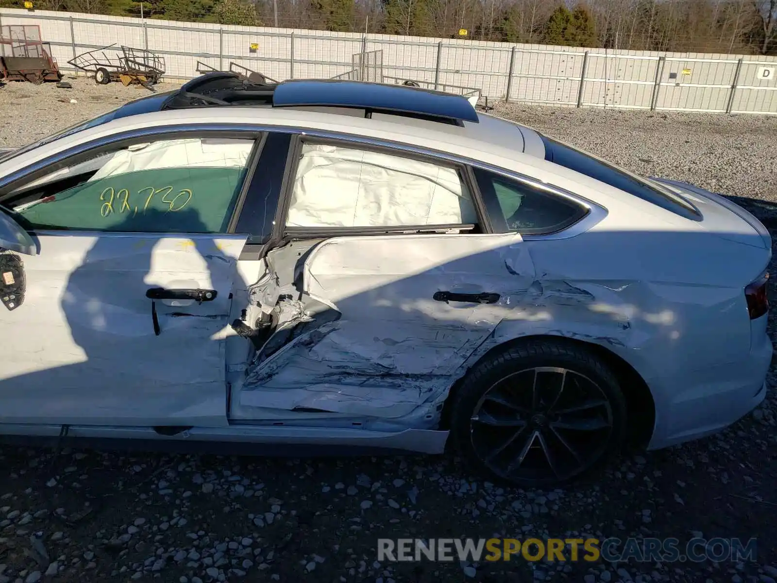 9 Photograph of a damaged car WAUB4CF50KA072814 AUDI S5/RS5 2019