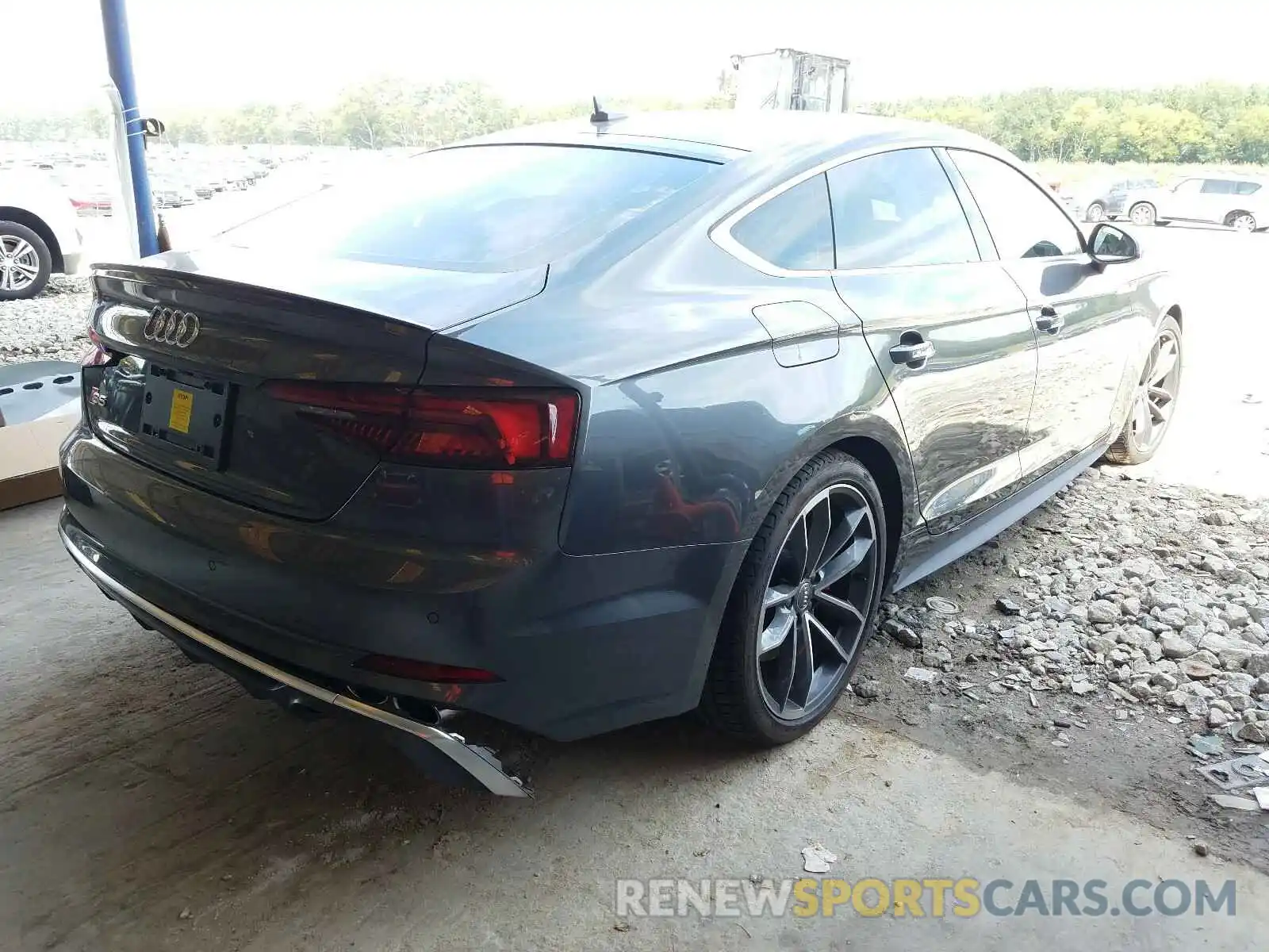 4 Photograph of a damaged car WAUB4CF52KA073723 AUDI S5/RS5 2019