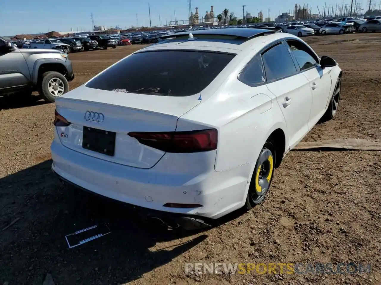 4 Photograph of a damaged car WAUB4CF53KA002143 AUDI S5/RS5 2019