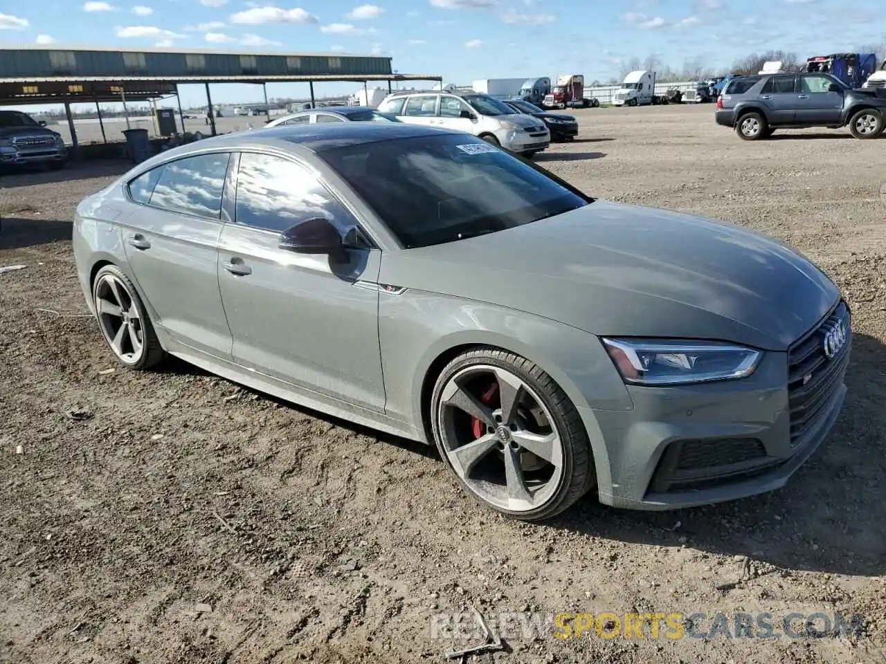 4 Фотография поврежденного автомобиля WAUB4CF53KA080910 AUDI S5/RS5 2019