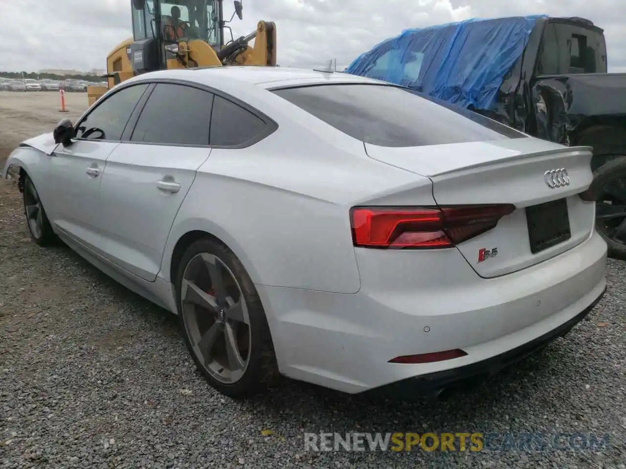 3 Фотография поврежденного автомобиля WAUB4CF56KA083736 AUDI S5/RS5 2019