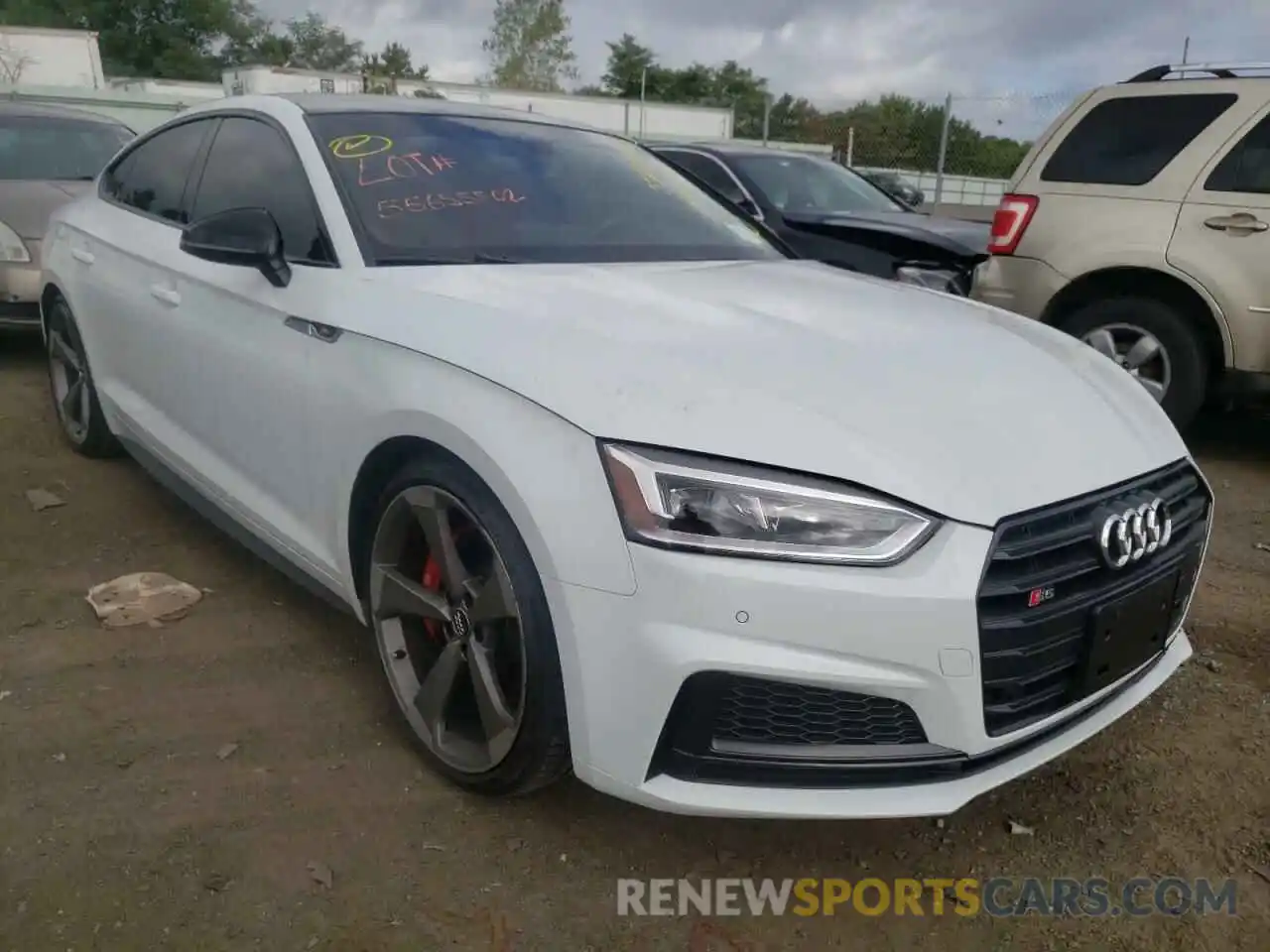 1 Photograph of a damaged car WAUB4CF57KA000752 AUDI S5/RS5 2019