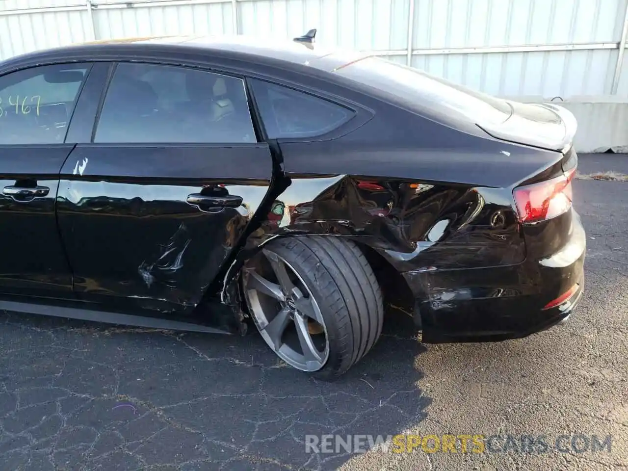 9 Photograph of a damaged car WAUB4CF57KA048686 AUDI S5/RS5 2019