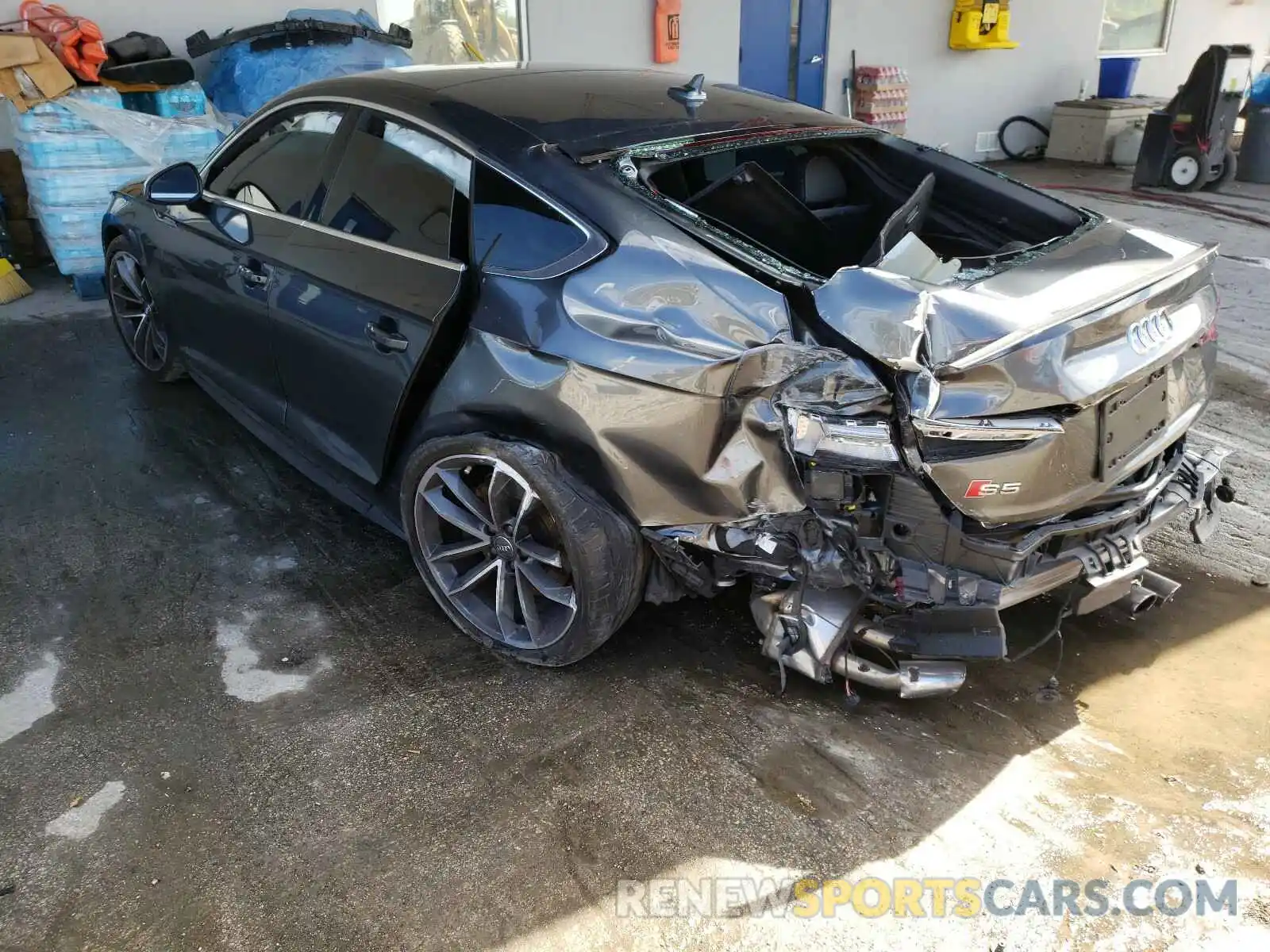 3 Photograph of a damaged car WAUB4CF57KA084281 AUDI S5/RS5 2019