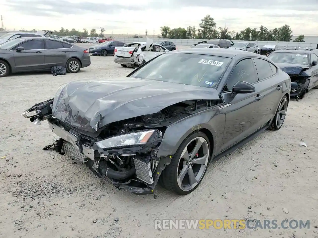 2 Photograph of a damaged car WAUB4CF59KA040668 AUDI S5/RS5 2019