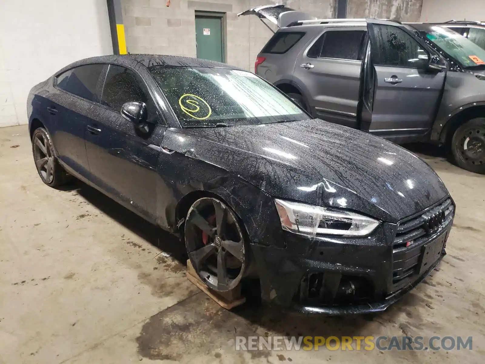 1 Photograph of a damaged car WAUB4CF59KA062685 AUDI S5/RS5 2019