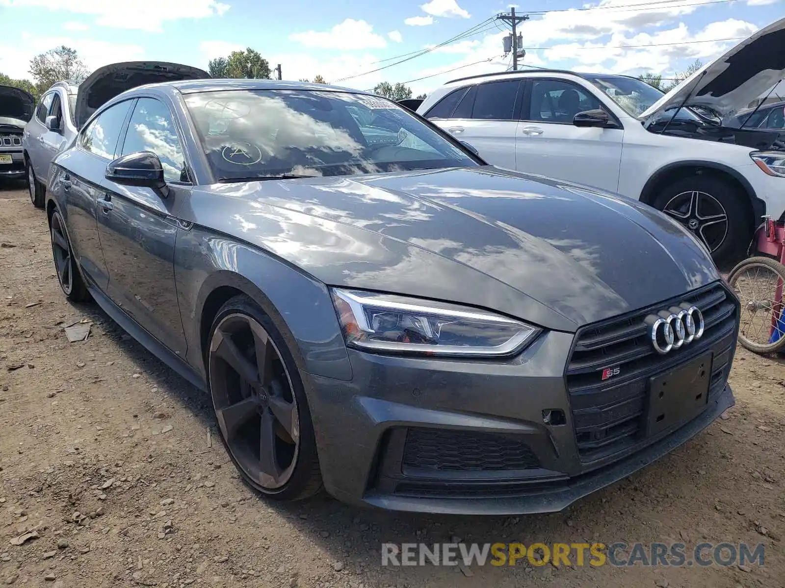 1 Photograph of a damaged car WAUB4CF5XKA064896 AUDI S5/RS5 2019