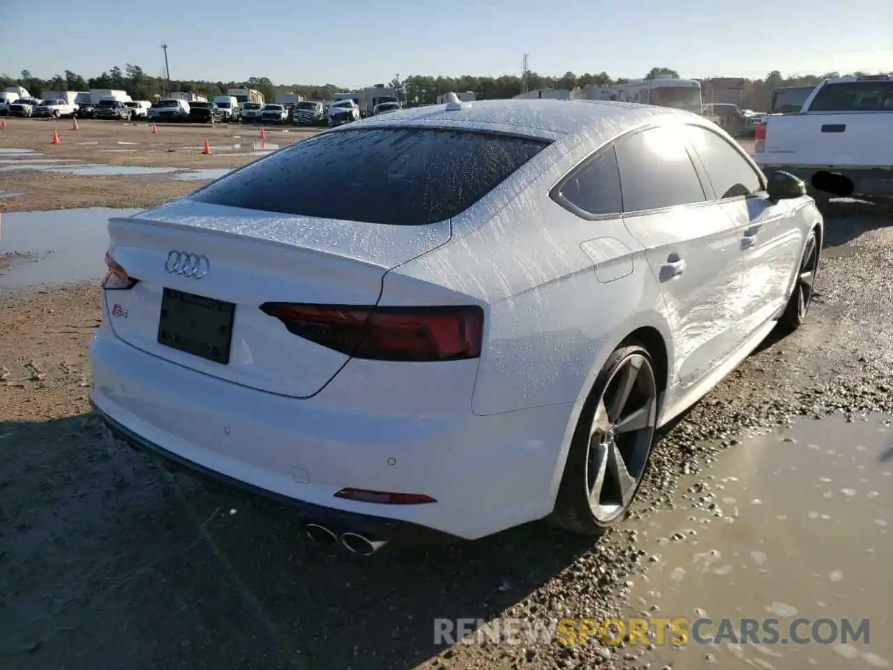 4 Photograph of a damaged car WAUB4CF5XKA068950 AUDI S5/RS5 2019