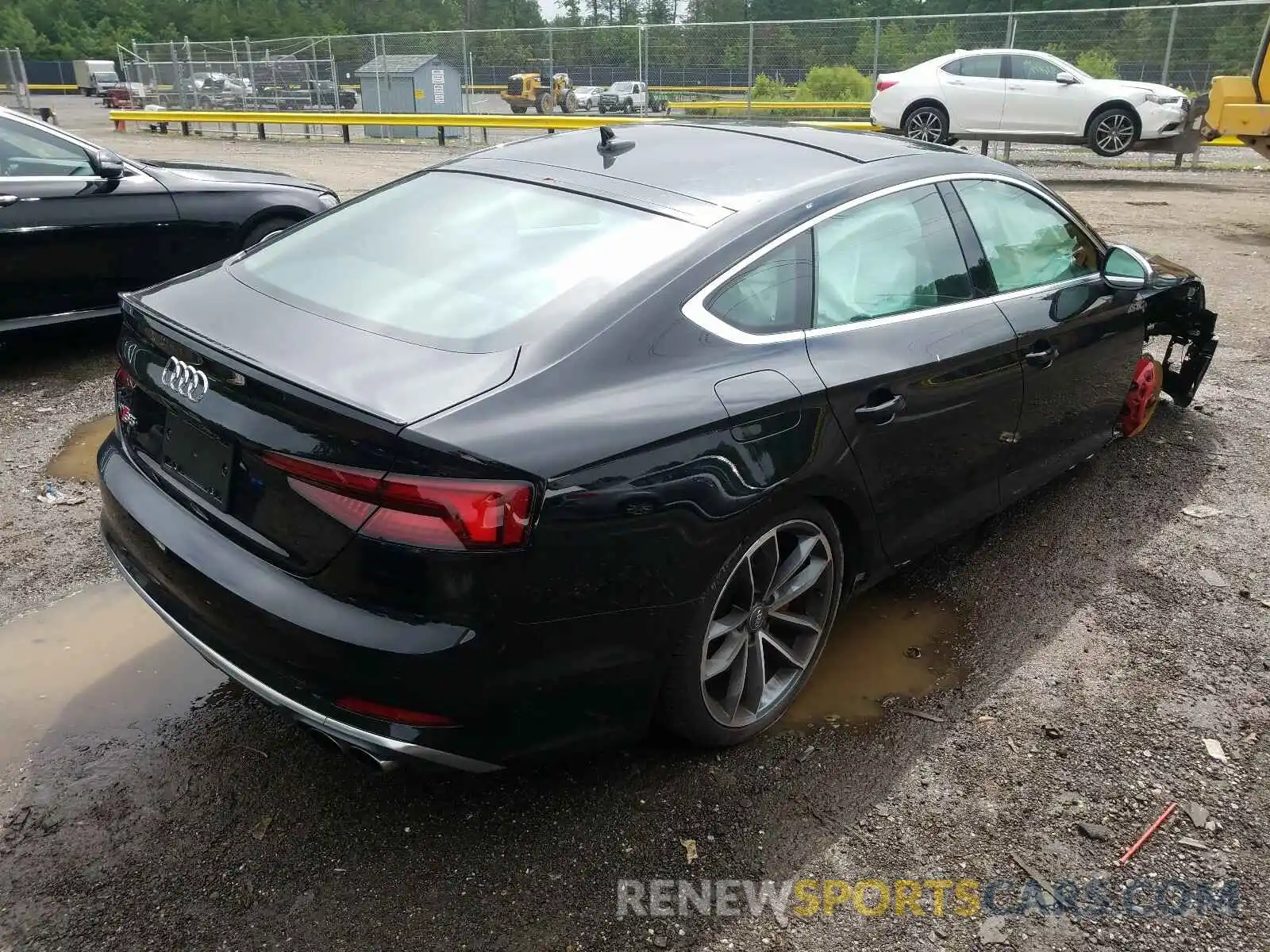 4 Photograph of a damaged car WAUB4CF5XKA078121 AUDI S5/RS5 2019