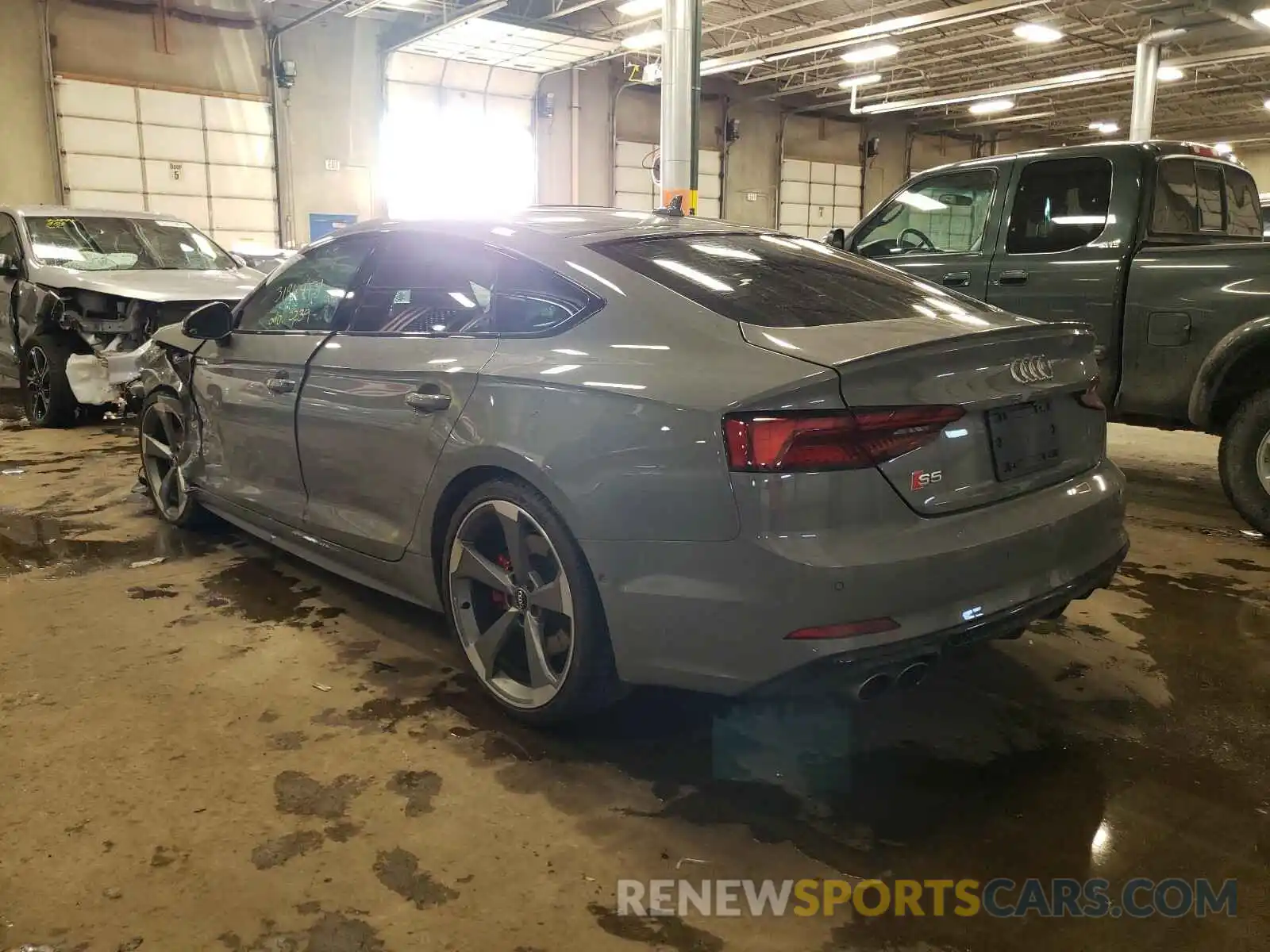 3 Photograph of a damaged car WAUC4CF50KA071232 AUDI S5/RS5 2019