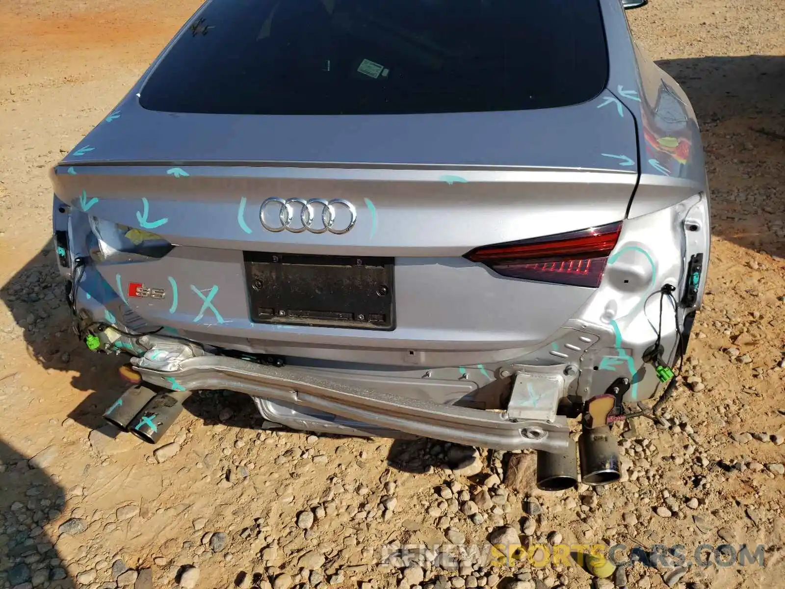 9 Photograph of a damaged car WAUC4CF52KA017012 AUDI S5/RS5 2019