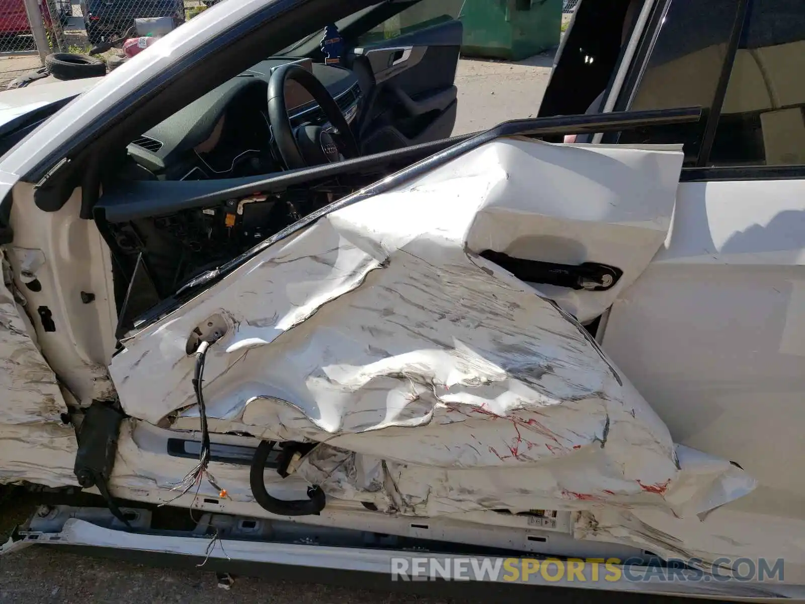 10 Photograph of a damaged car WAUC4CF52KA073175 AUDI S5/RS5 2019