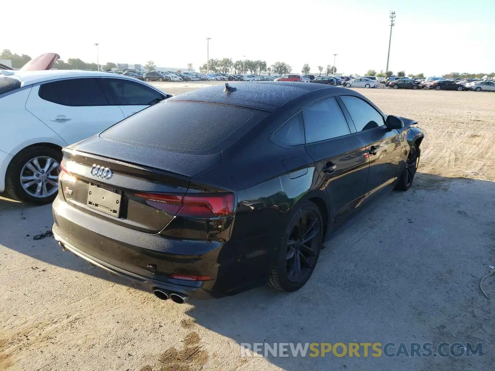 4 Photograph of a damaged car WAUC4CF53KA016855 AUDI S5/RS5 2019