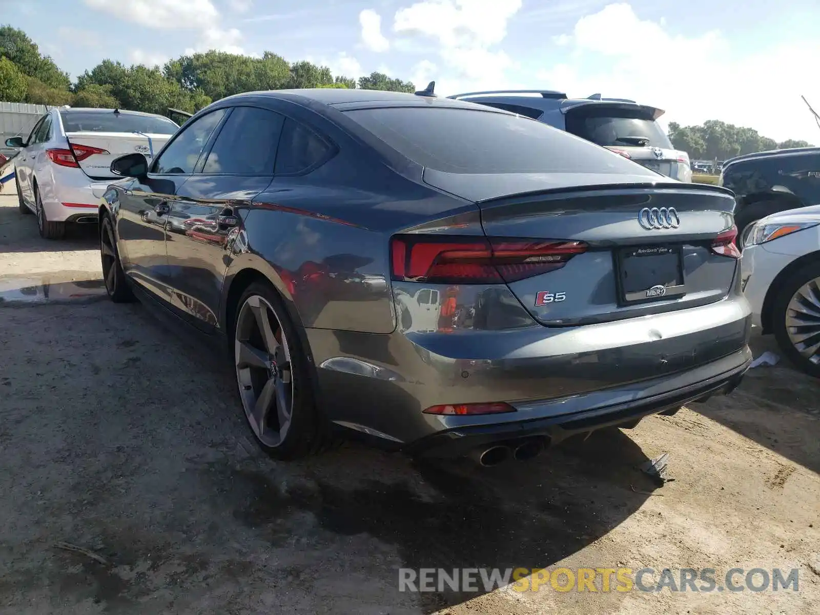 3 Photograph of a damaged car WAUC4CF54KA095646 AUDI S5/RS5 2019