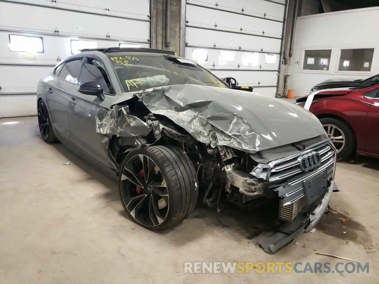 1 Photograph of a damaged car WAUC4CF55KA047122 AUDI S5/RS5 2019