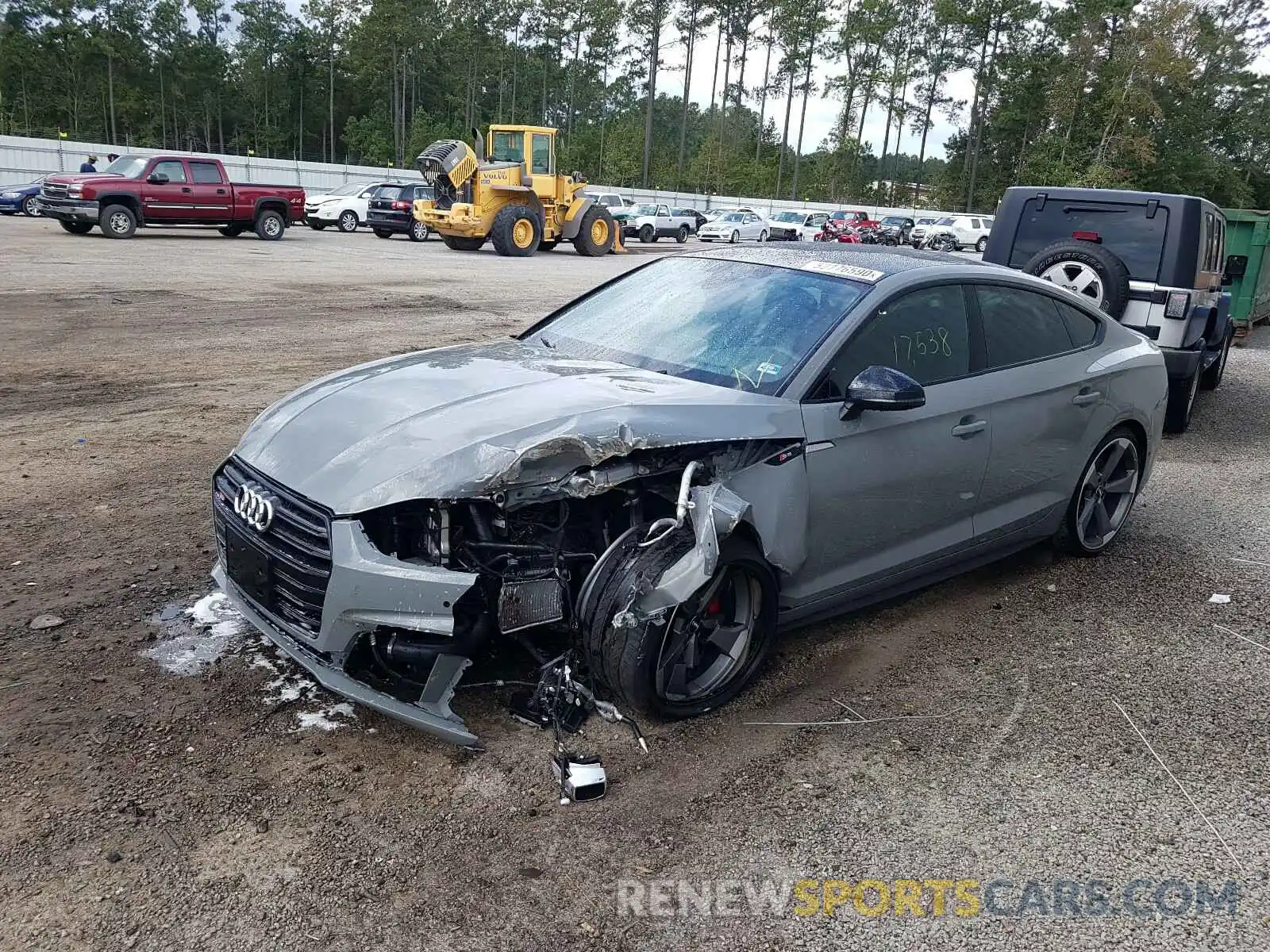 2 Photograph of a damaged car WAUC4CF56KA001749 AUDI S5/RS5 2019