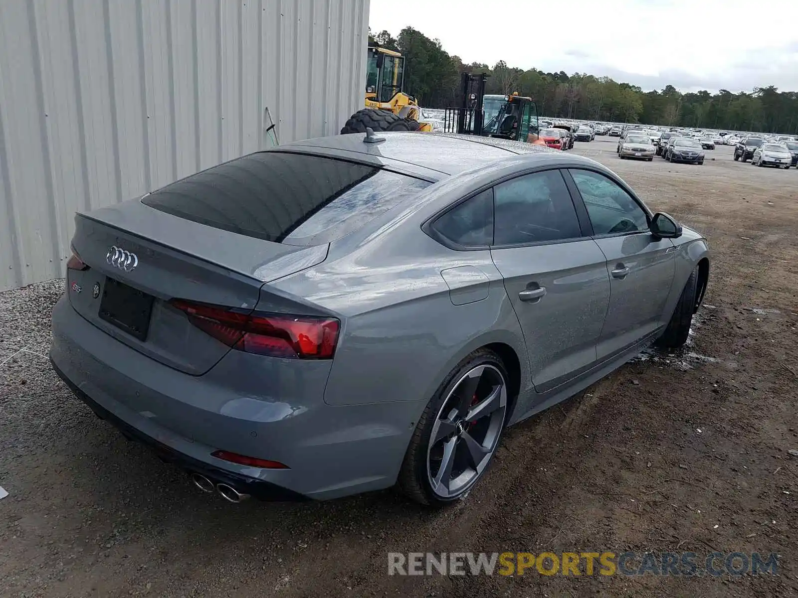 4 Photograph of a damaged car WAUC4CF56KA001749 AUDI S5/RS5 2019