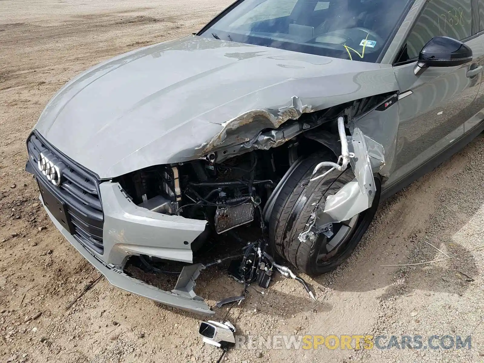 9 Photograph of a damaged car WAUC4CF56KA001749 AUDI S5/RS5 2019