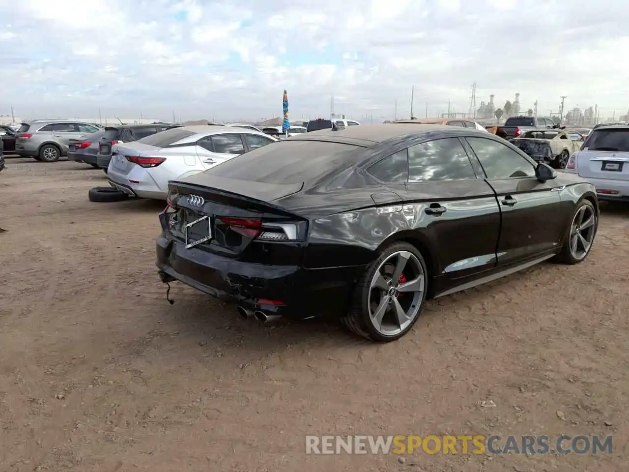 4 Photograph of a damaged car WAUC4CF58KA084181 AUDI S5/RS5 2019