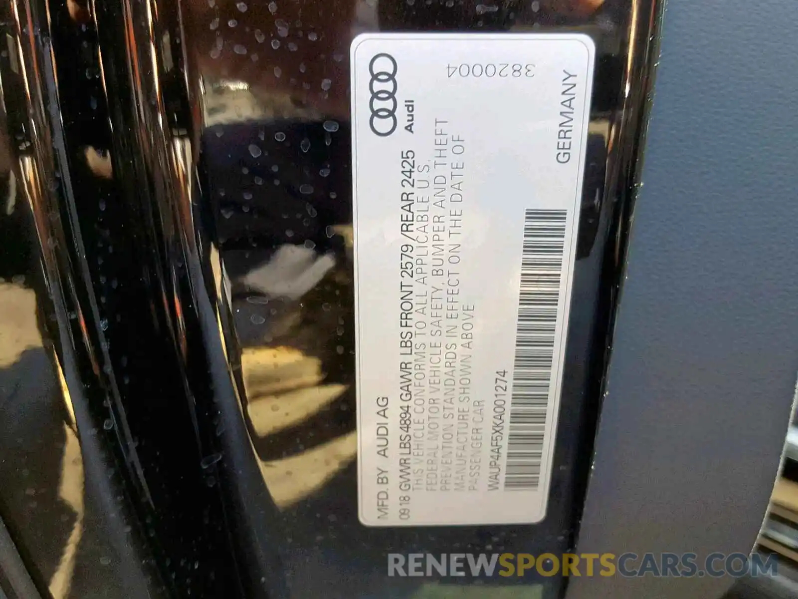 10 Photograph of a damaged car WAUP4AF5XKA001274 AUDI S5/RS5 2019