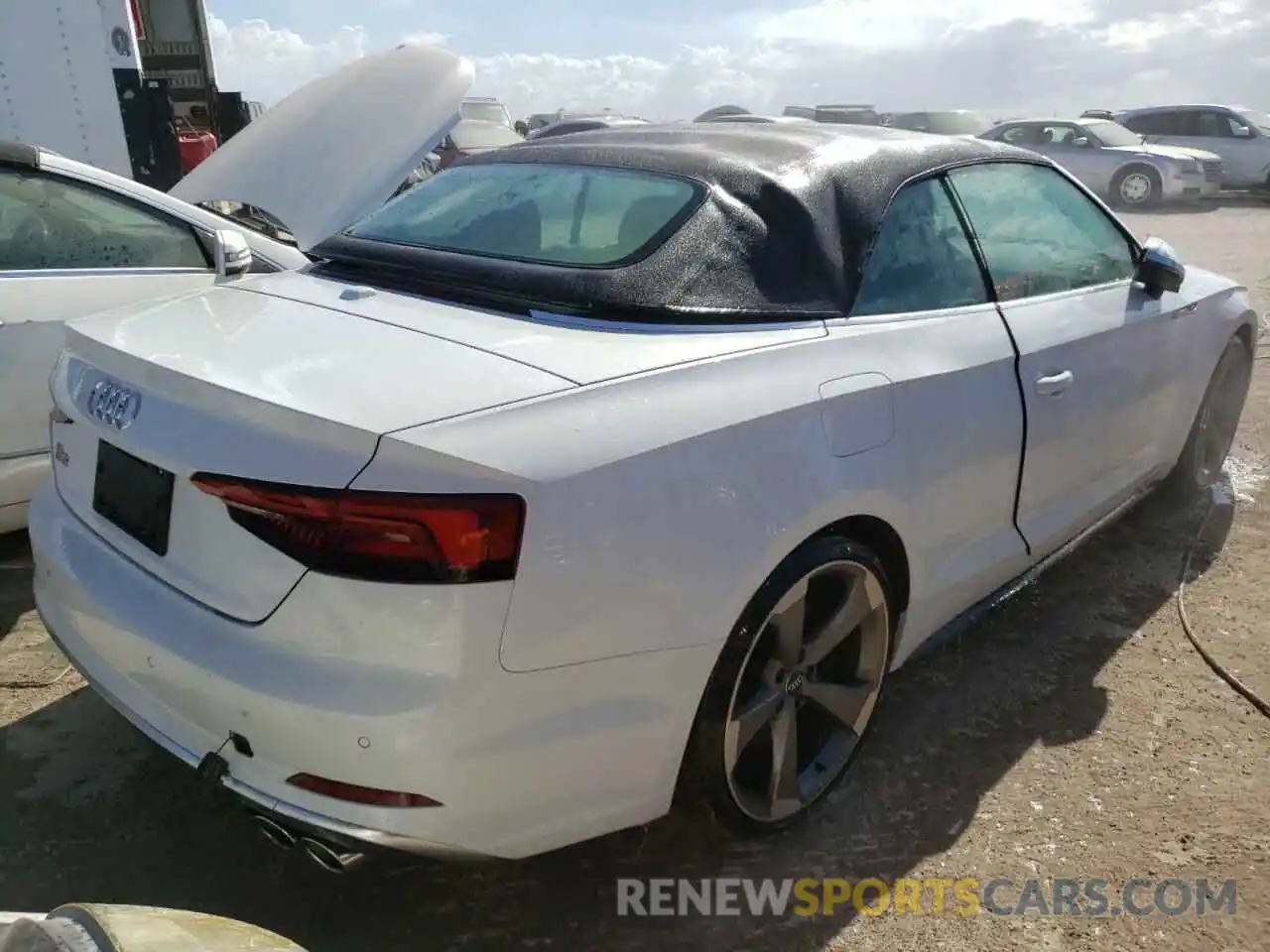 4 Photograph of a damaged car WAUY4GF56KN001790 AUDI S5/RS5 2019