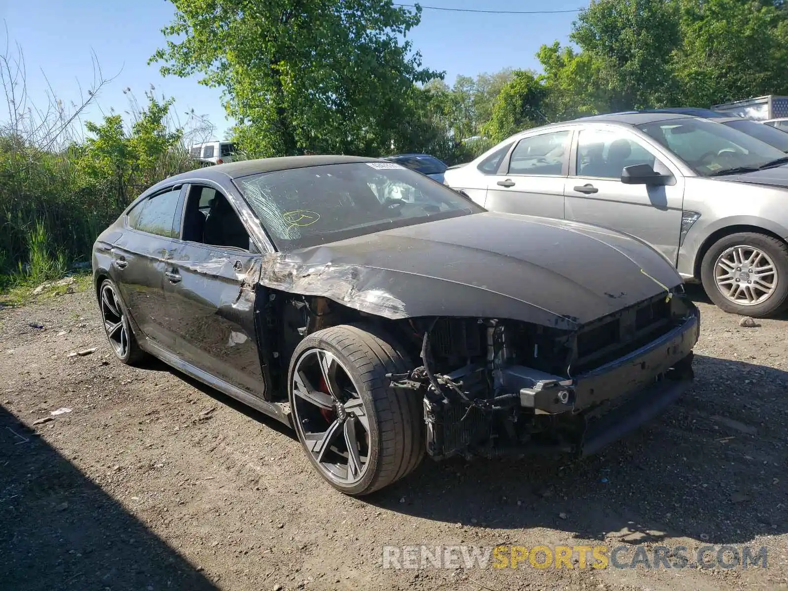 1 Photograph of a damaged car WUABWCF52KA900653 AUDI S5/RS5 2019