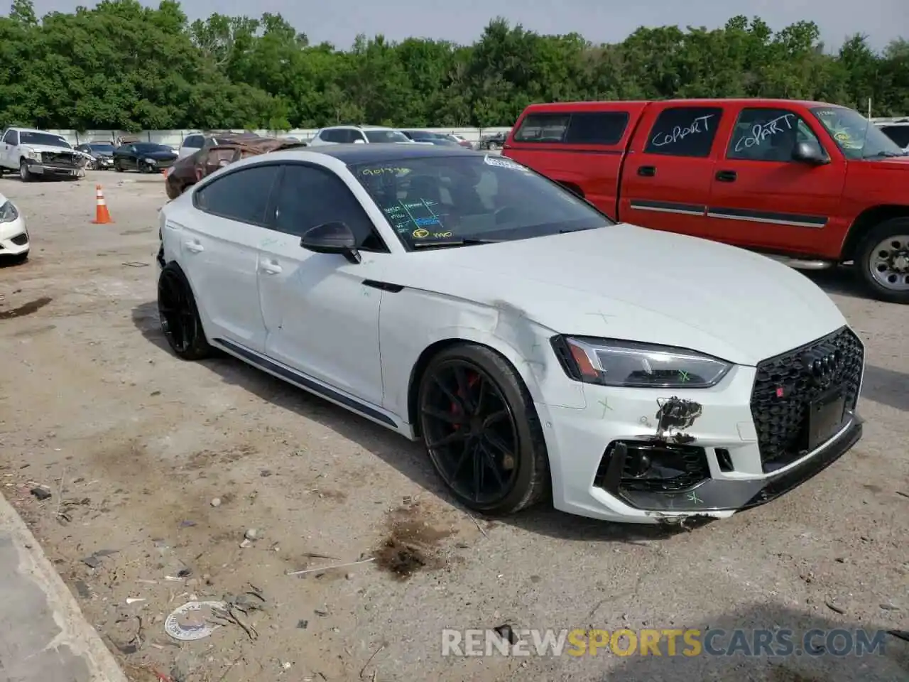 1 Photograph of a damaged car WUABWCF52KA901348 AUDI S5/RS5 2019