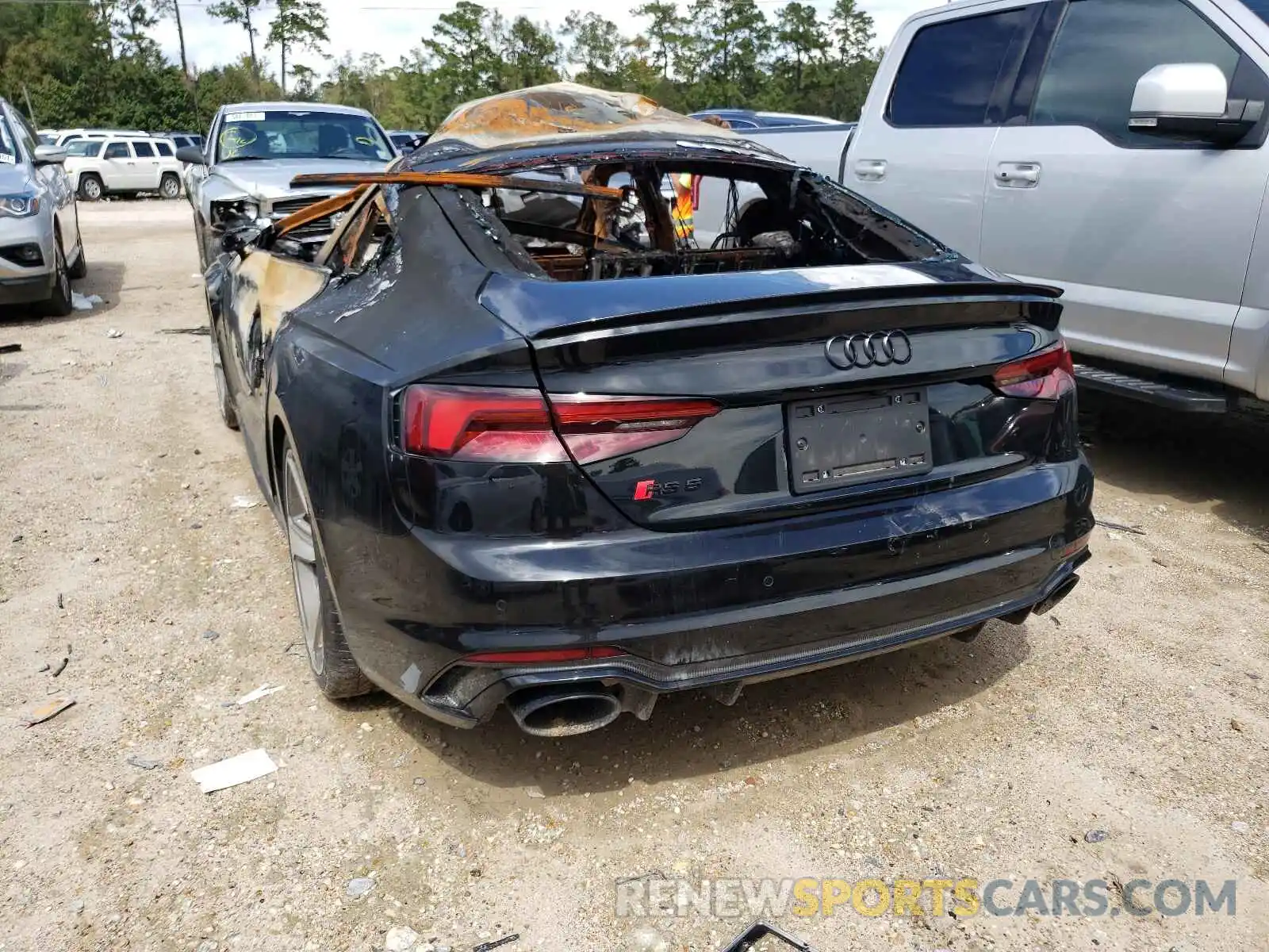 3 Photograph of a damaged car WUABWCF54KA903070 AUDI S5/RS5 2019