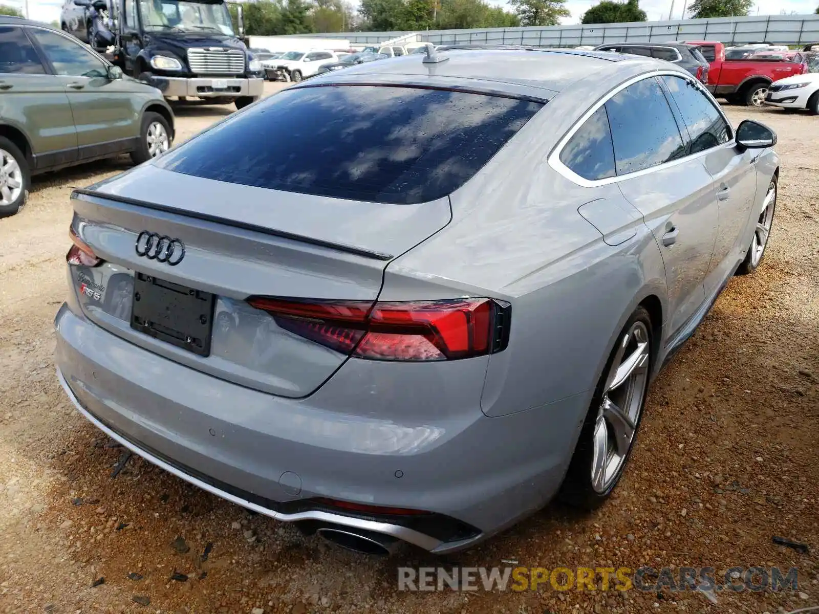 4 Photograph of a damaged car WUABWCF55KA901988 AUDI S5/RS5 2019