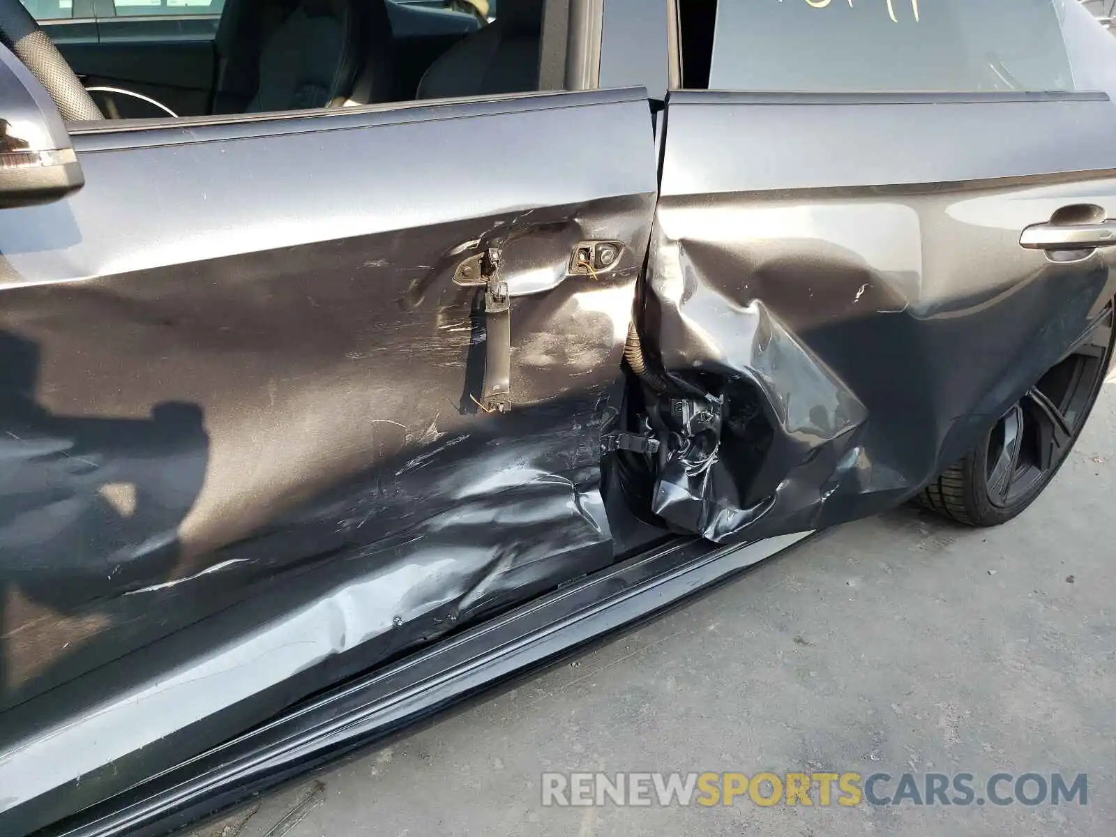 9 Photograph of a damaged car WUABWCF55KA902607 AUDI S5/RS5 2019