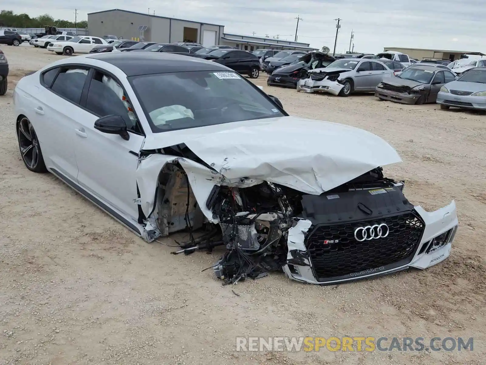 1 Photograph of a damaged car WUABWCF55KA902638 AUDI S5/RS5 2019