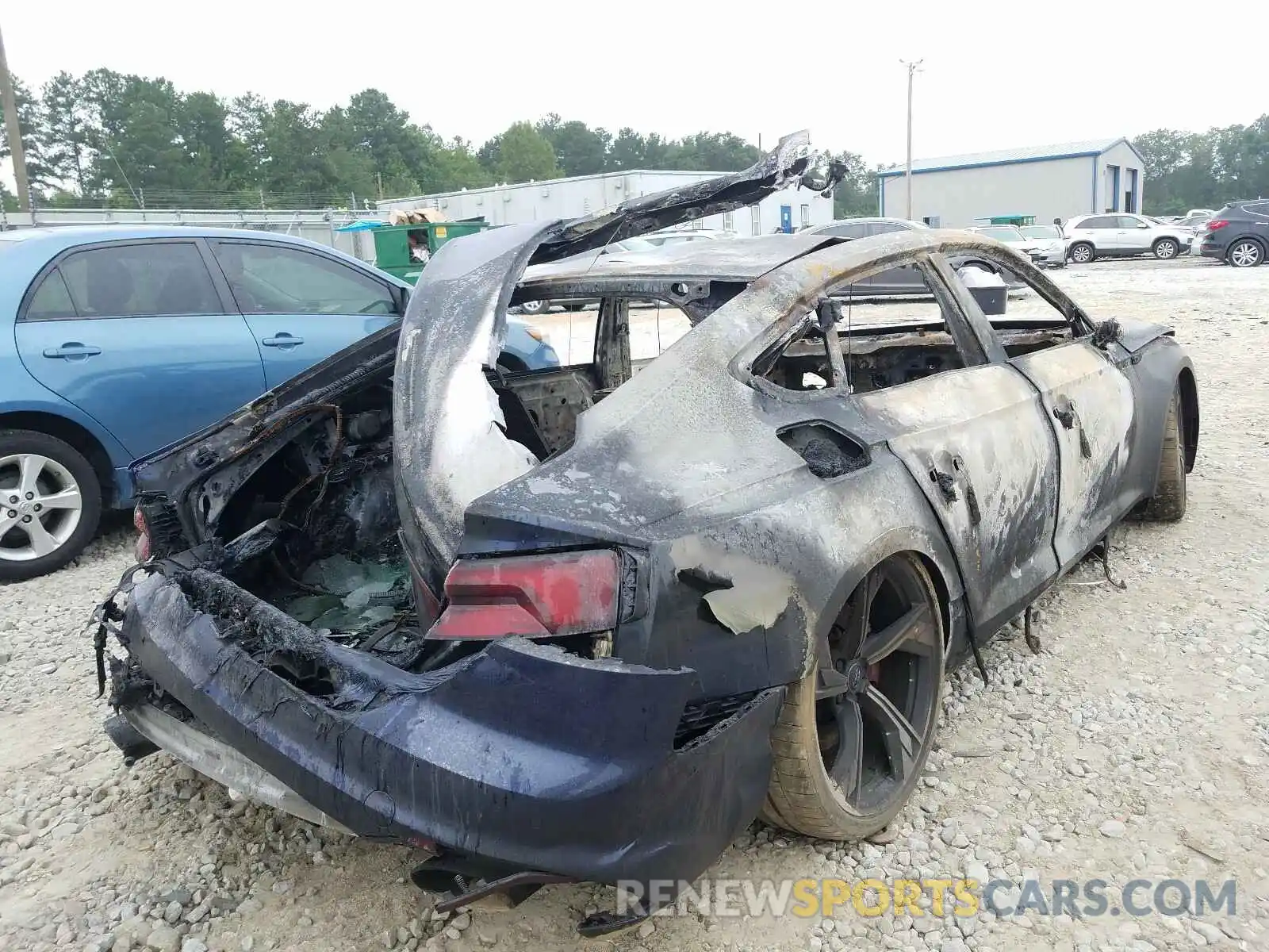 4 Photograph of a damaged car WUABWCF56KA903992 AUDI S5/RS5 2019