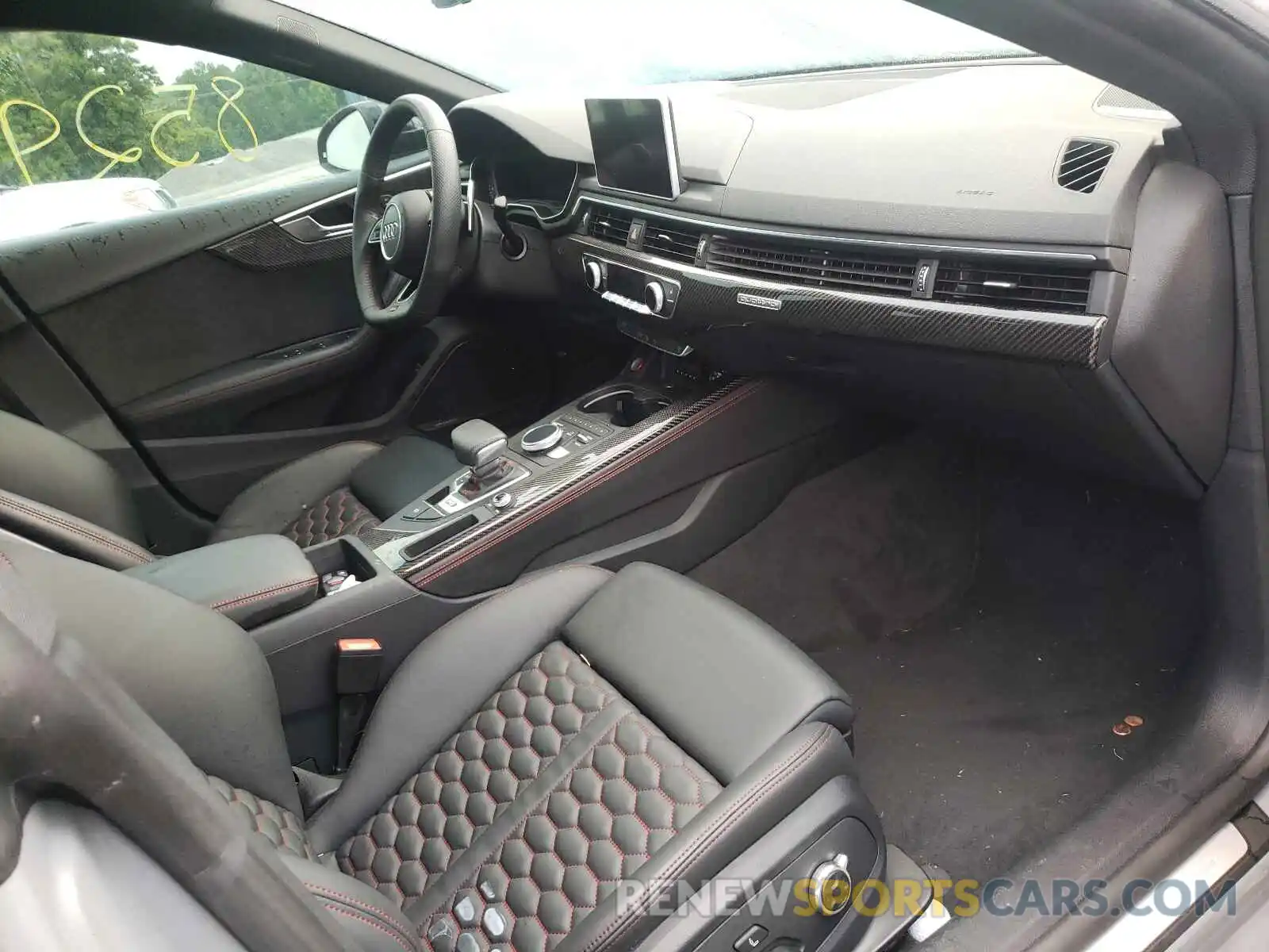 5 Photograph of a damaged car WUABWCF57KA908182 AUDI S5/RS5 2019