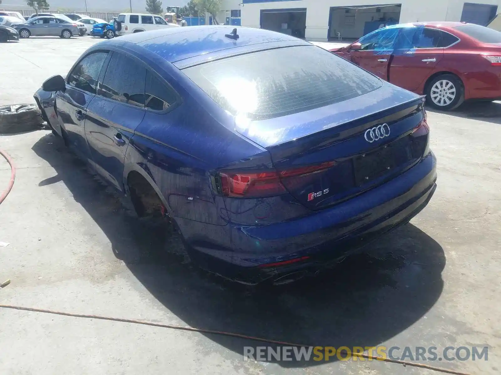 3 Фотография поврежденного автомобиля WUABWCF58KA900351 AUDI S5/RS5 2019